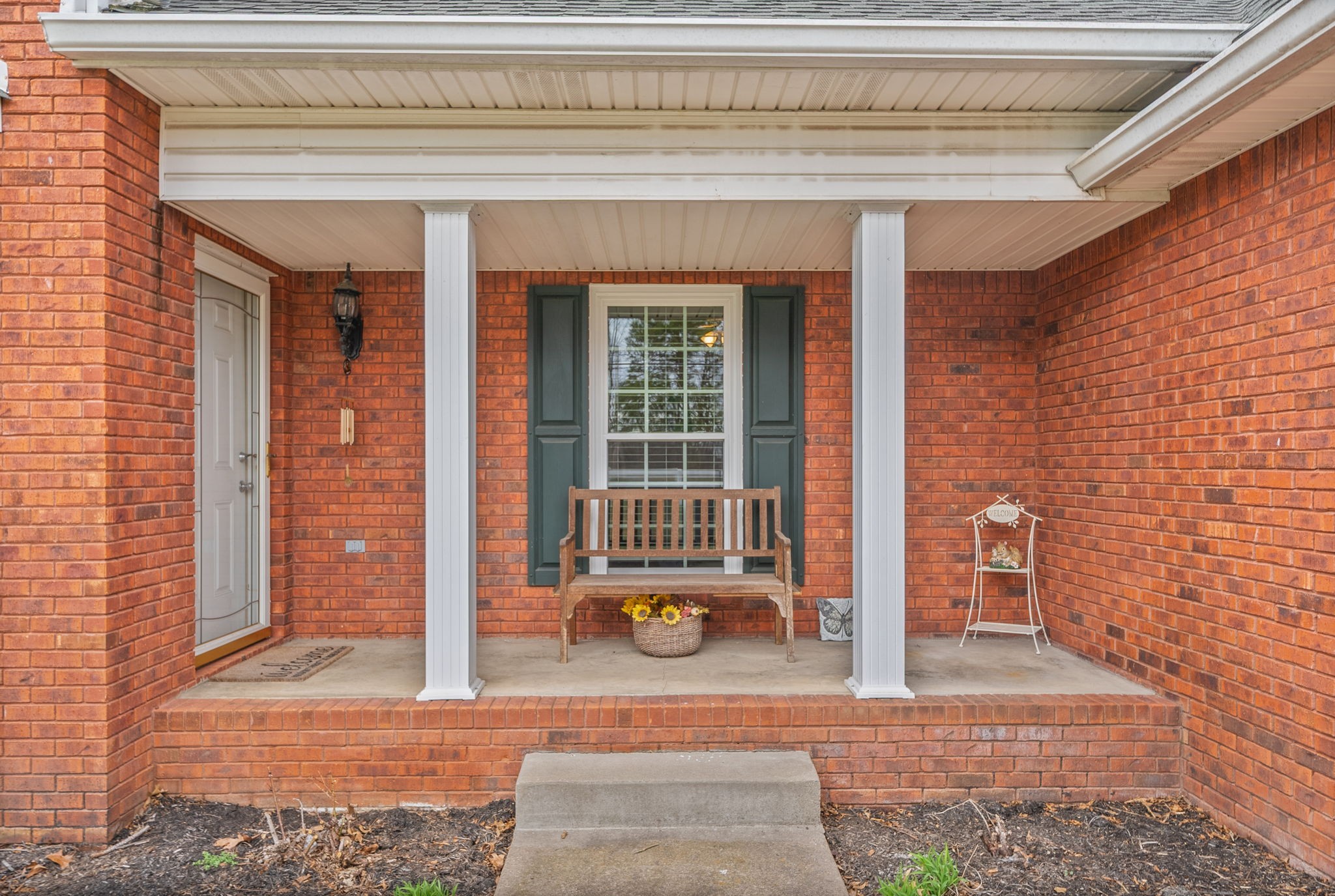 207 Bailey Ln