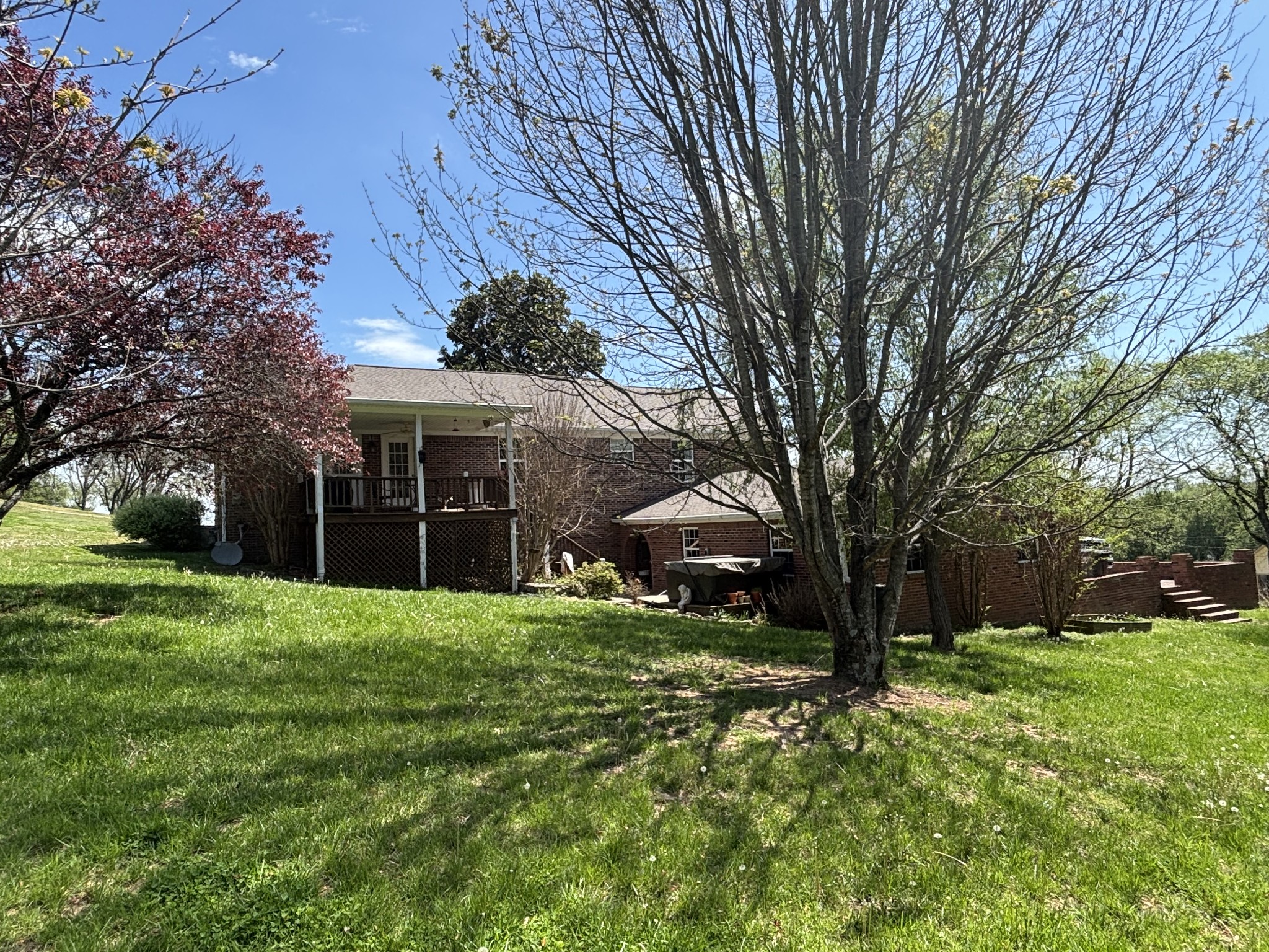 1739 Collins Hollow Rd