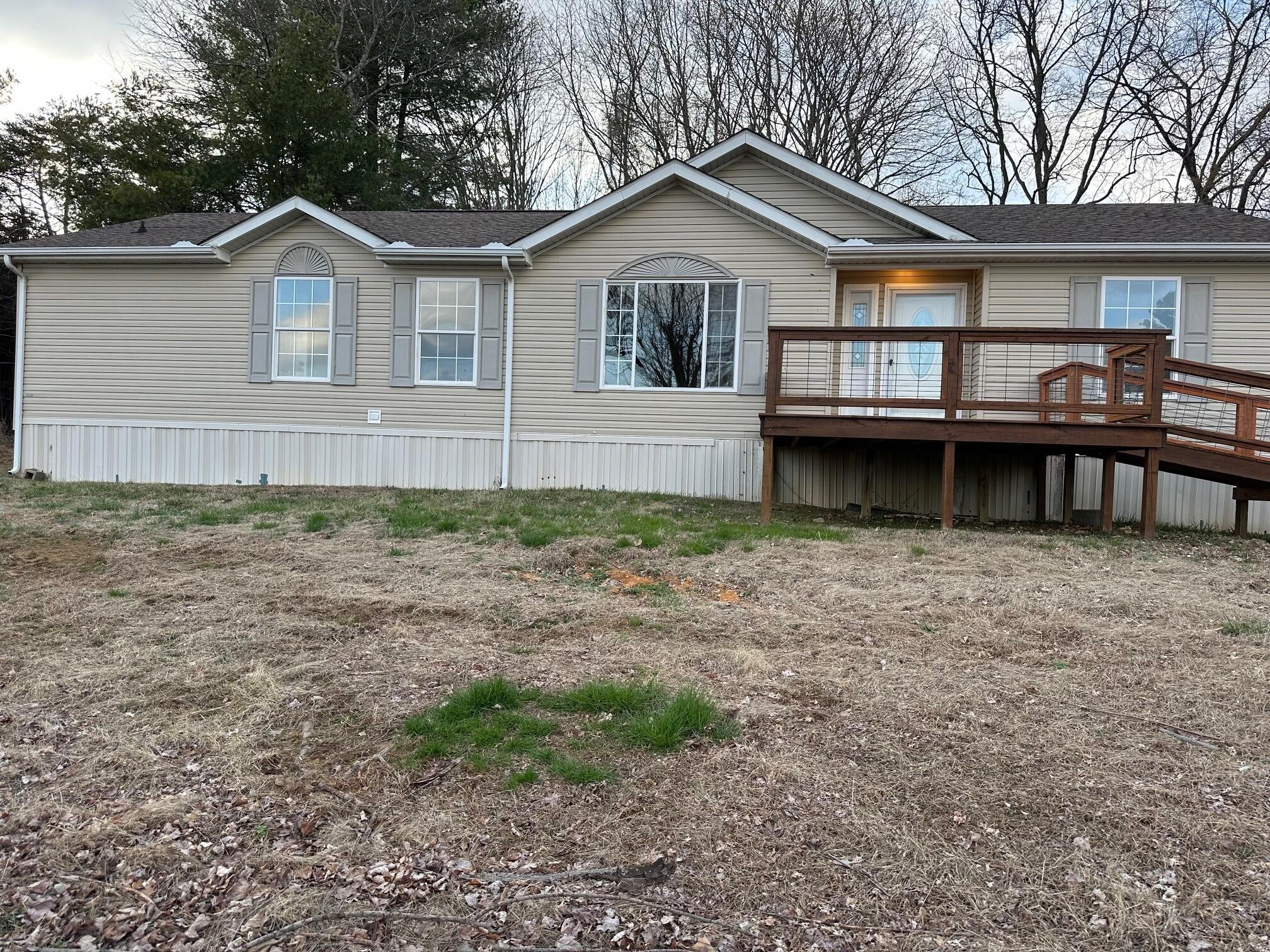 1285 Dyer Road