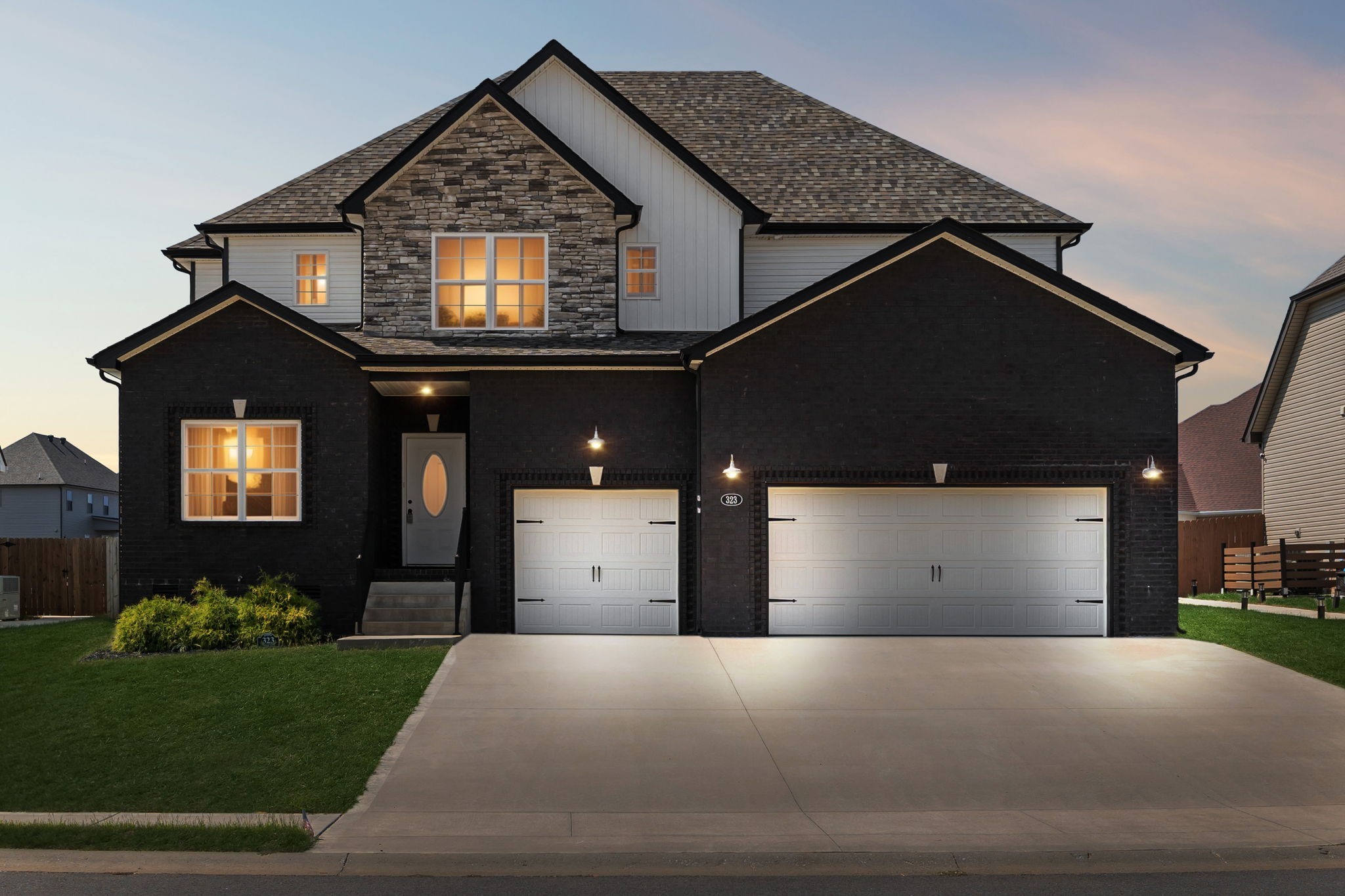323 Bluebriar Trce