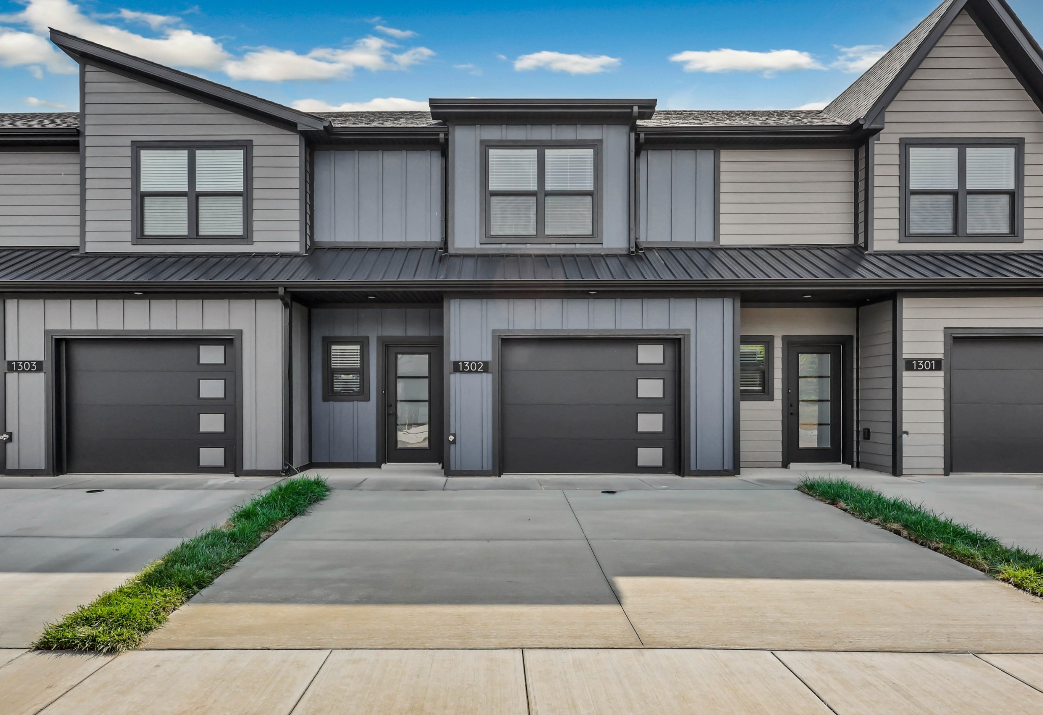 1302 Jonathan Wade Circle