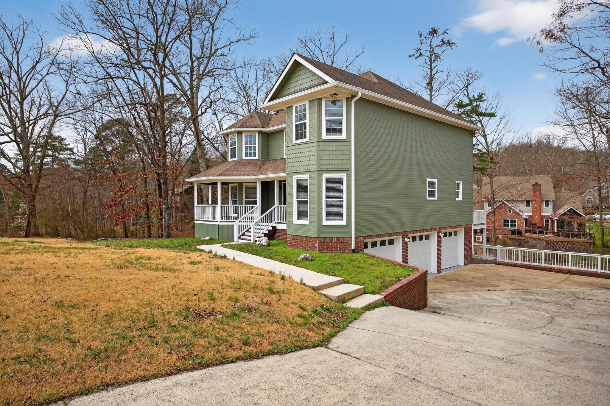 9235 Shay Cove