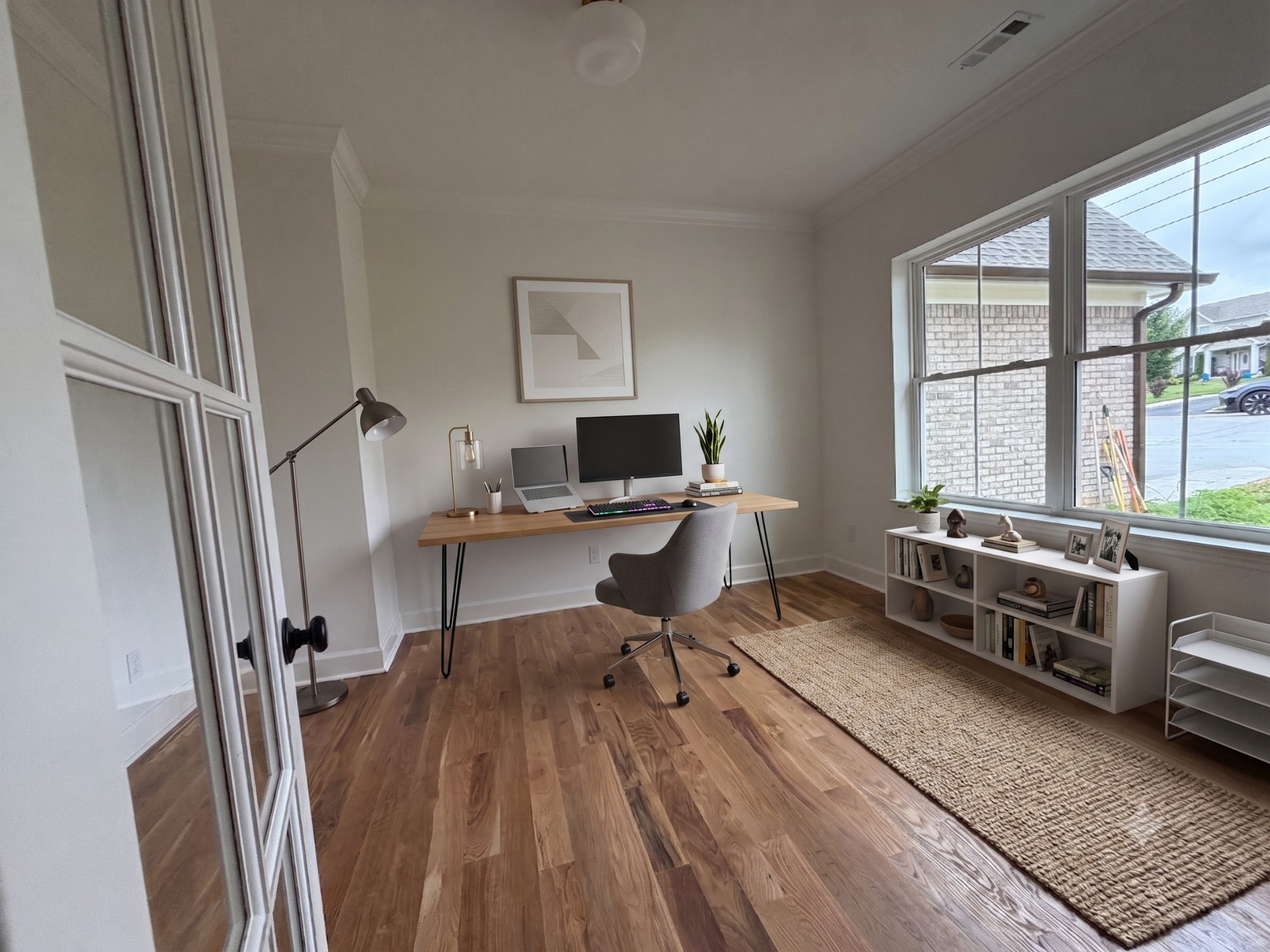 1609 Olga Dr