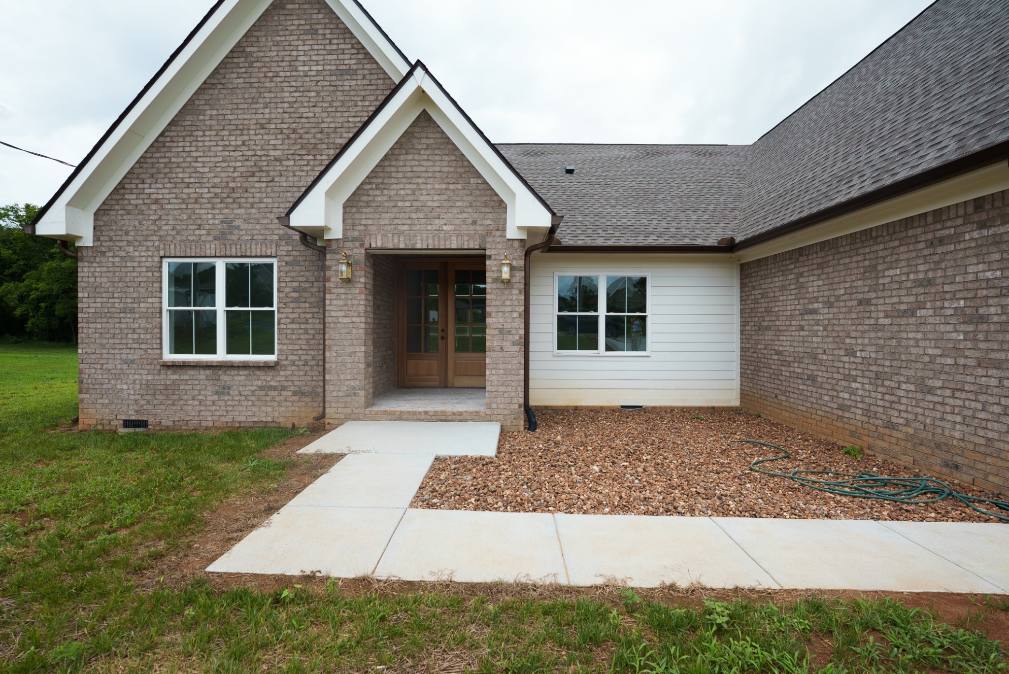 1609 Olga Dr
