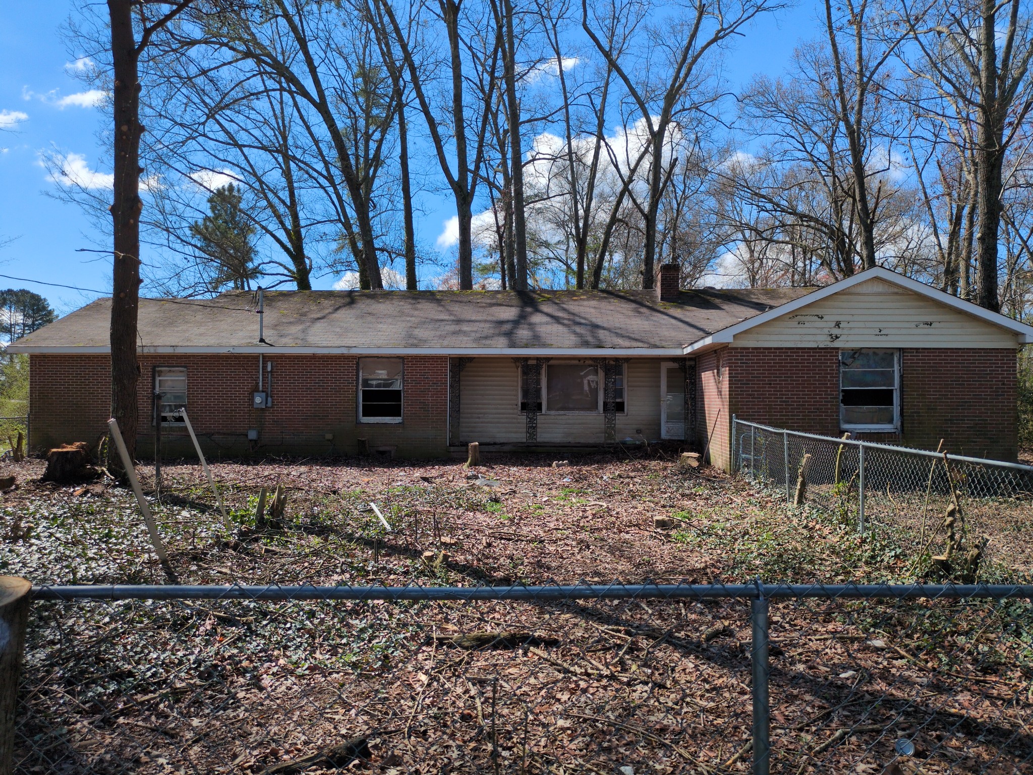 71 Oakwood Ln