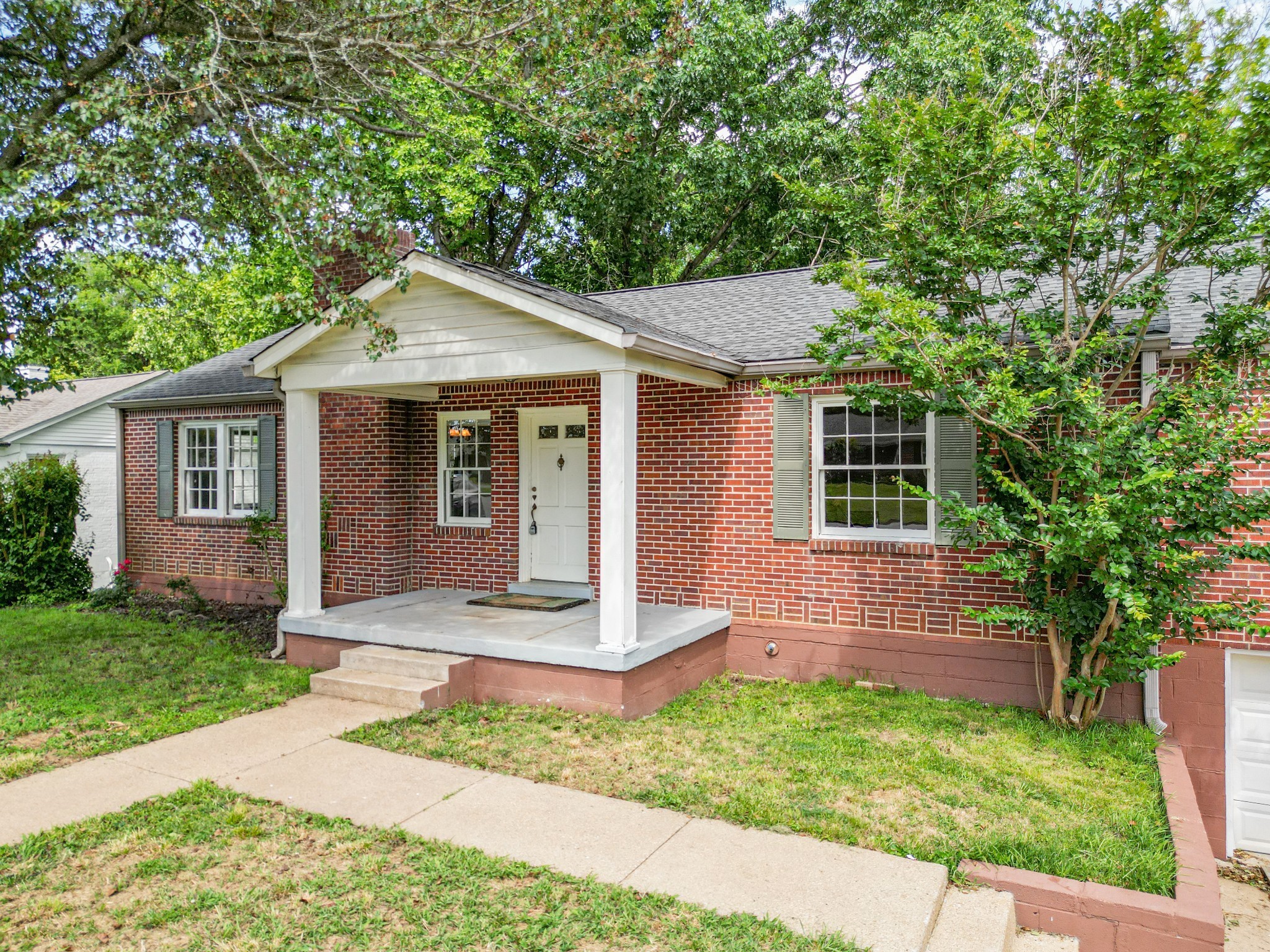 1204 Rolling Fields Dr