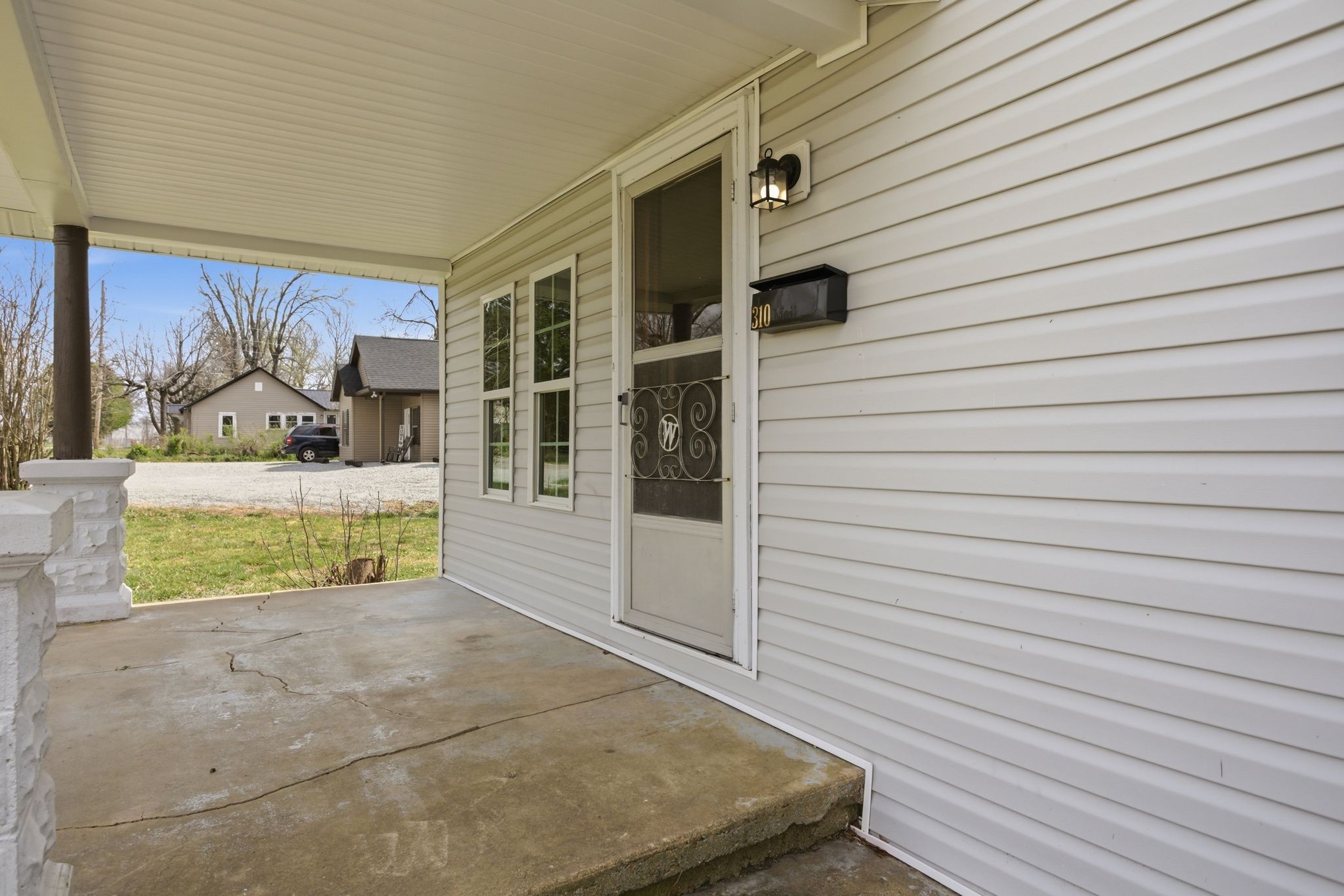 310 Smith Ave