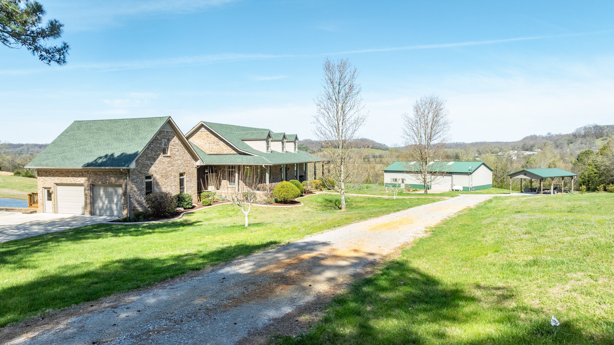 5339 Columbia Hwy