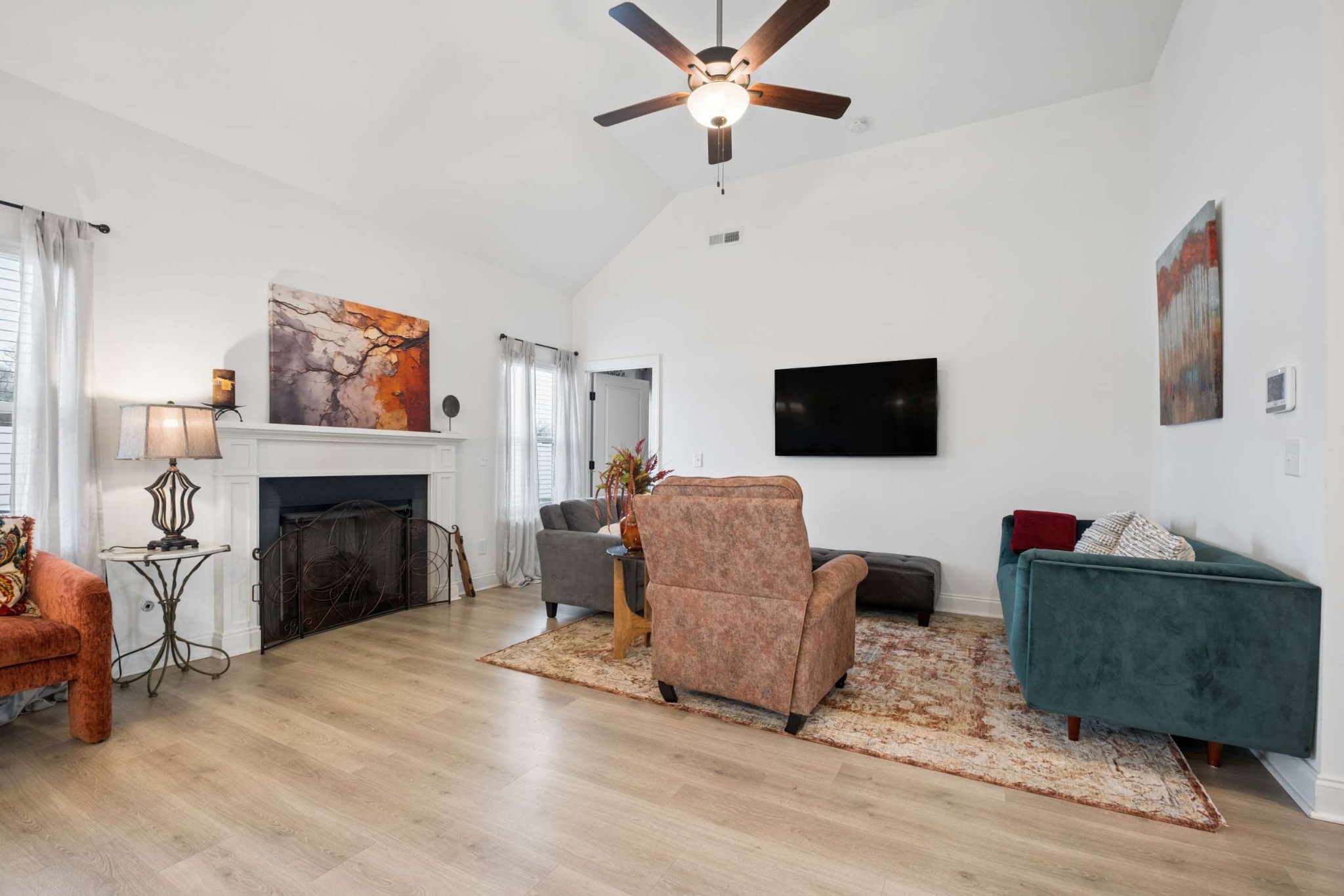 234 Glade Dr