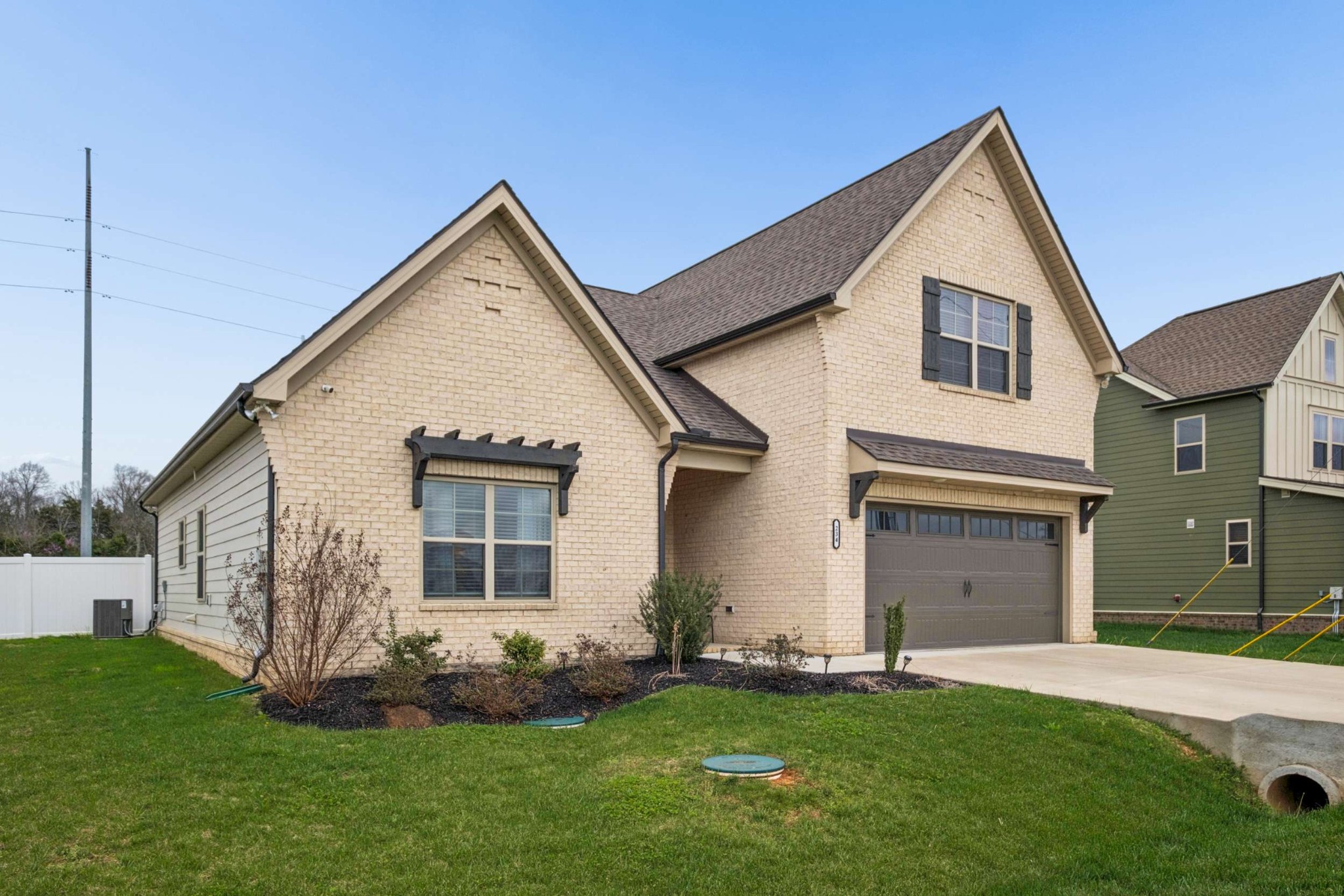 234 Glade Dr
