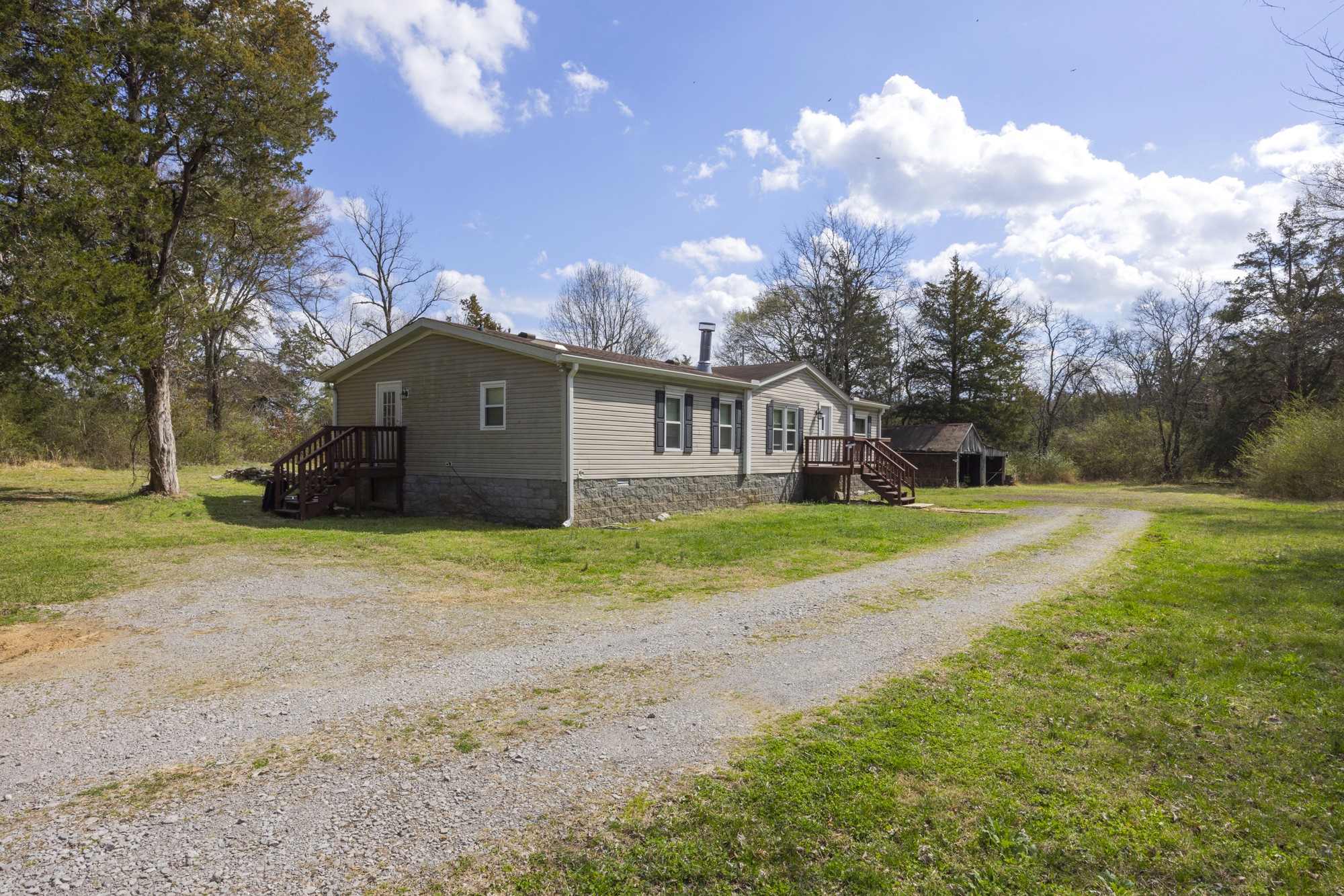 8591 Lowe Christiana Rd
