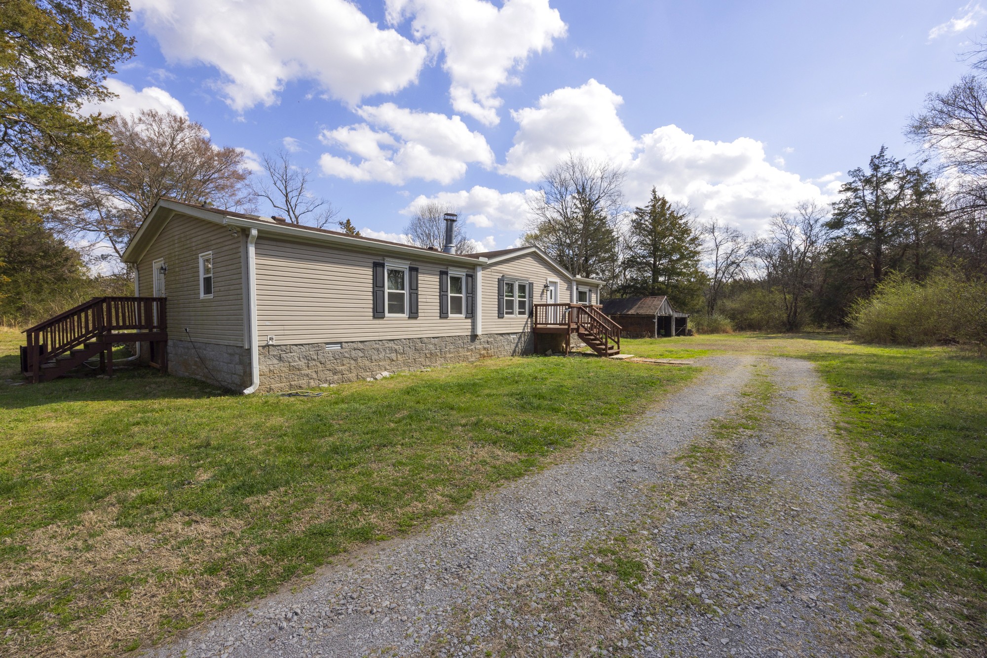 8591 Lowe Christiana Rd