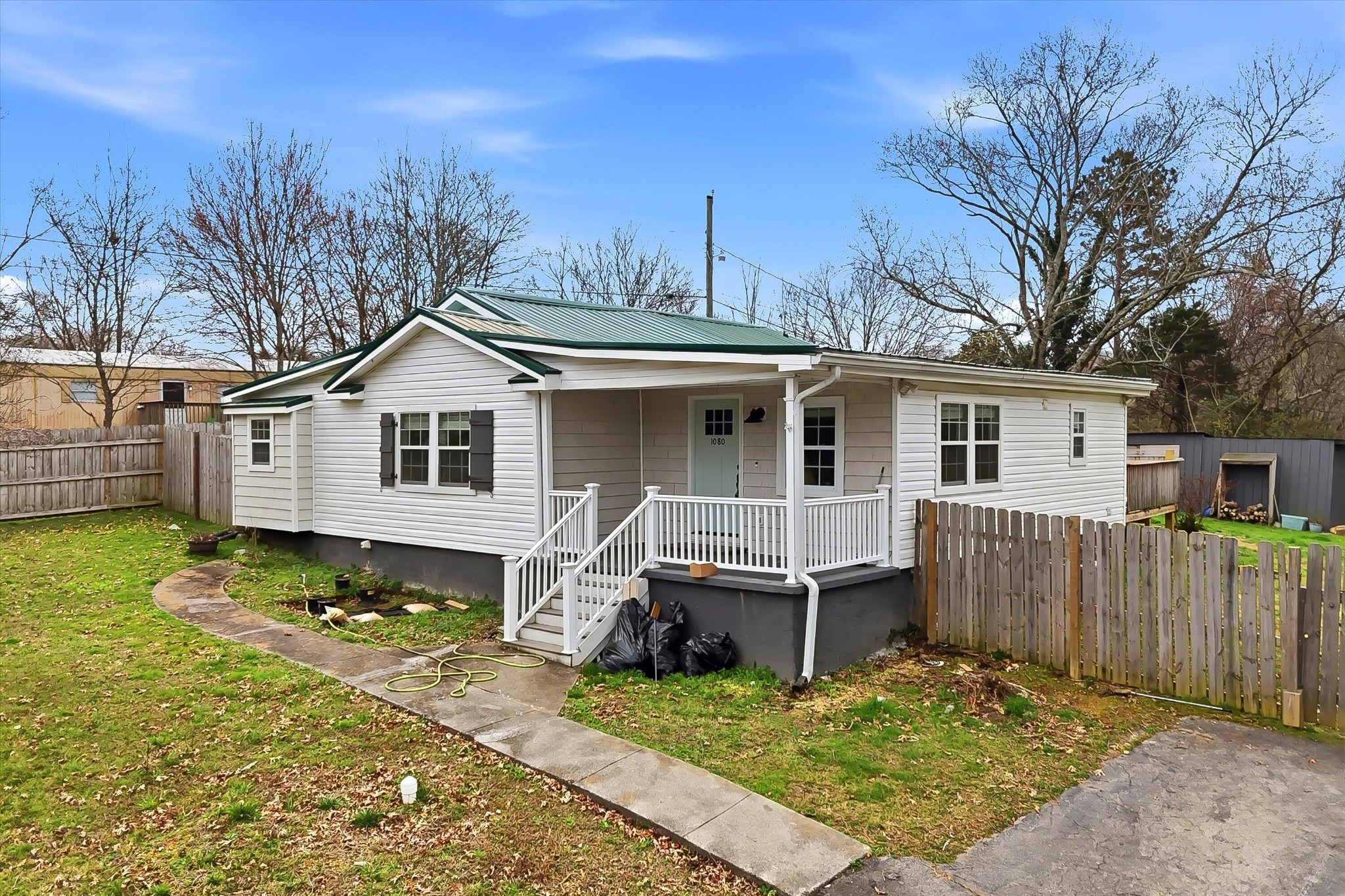 1080 6th Street, NE