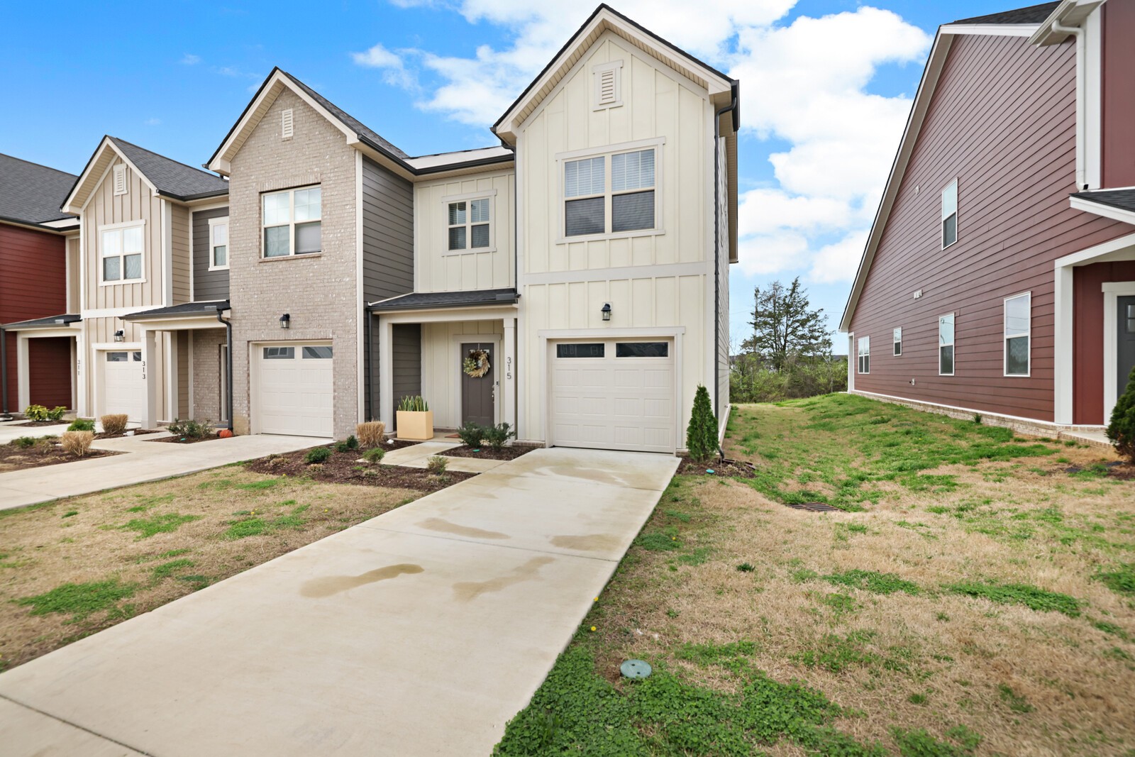 315 Carver Connection