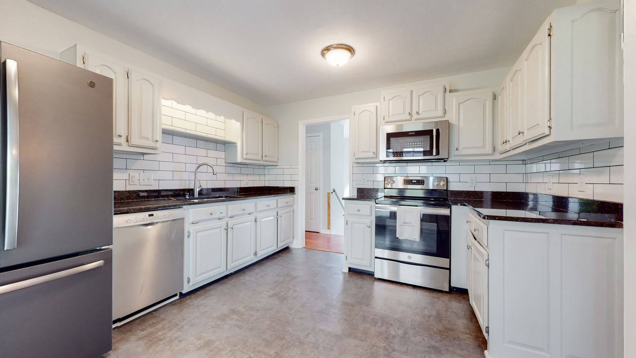 1504 Potter Dr