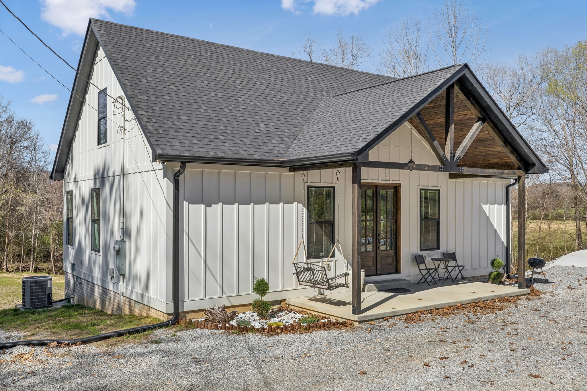 1602 White Oak Rd