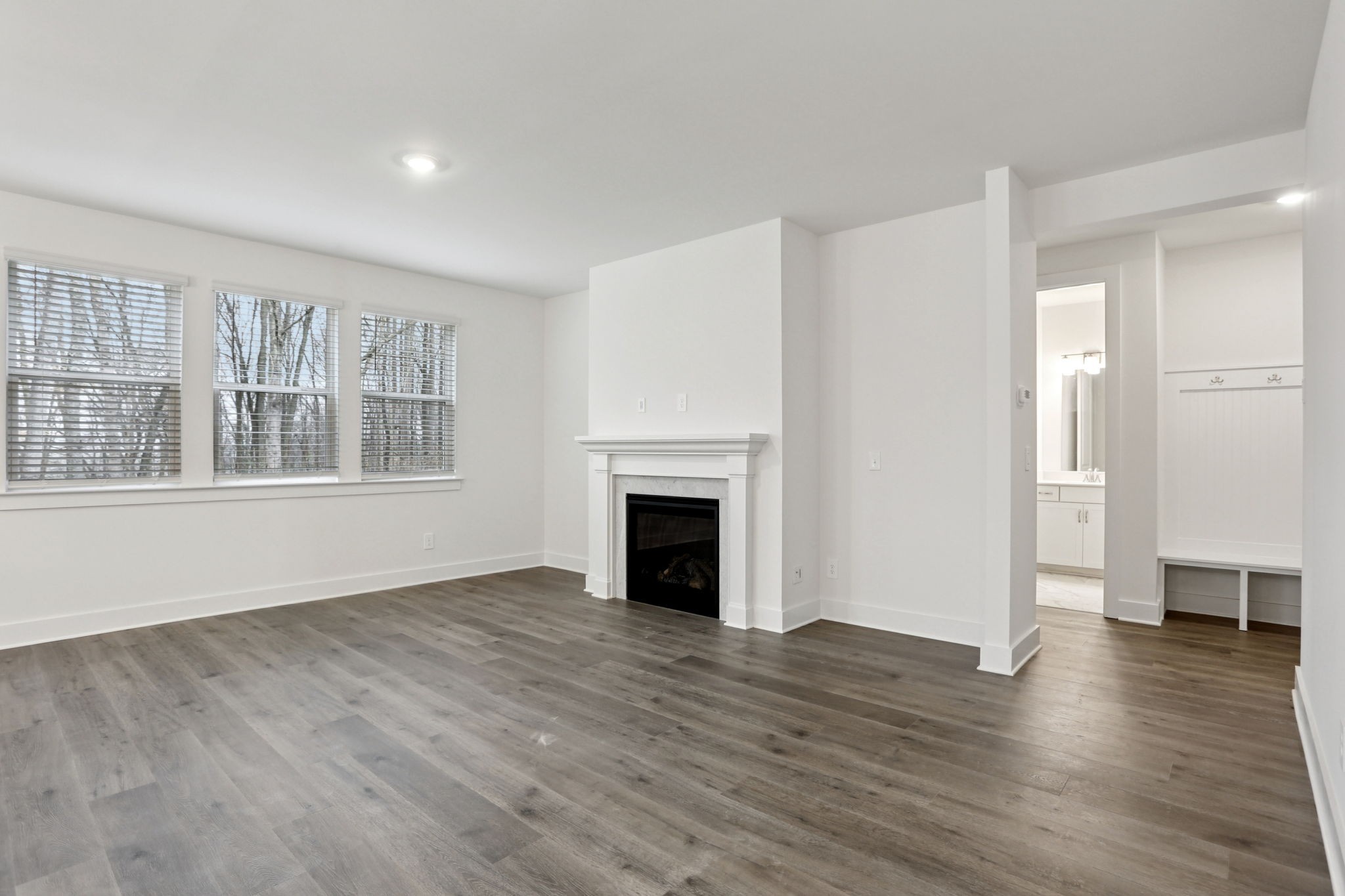 2408 Nolan Dr