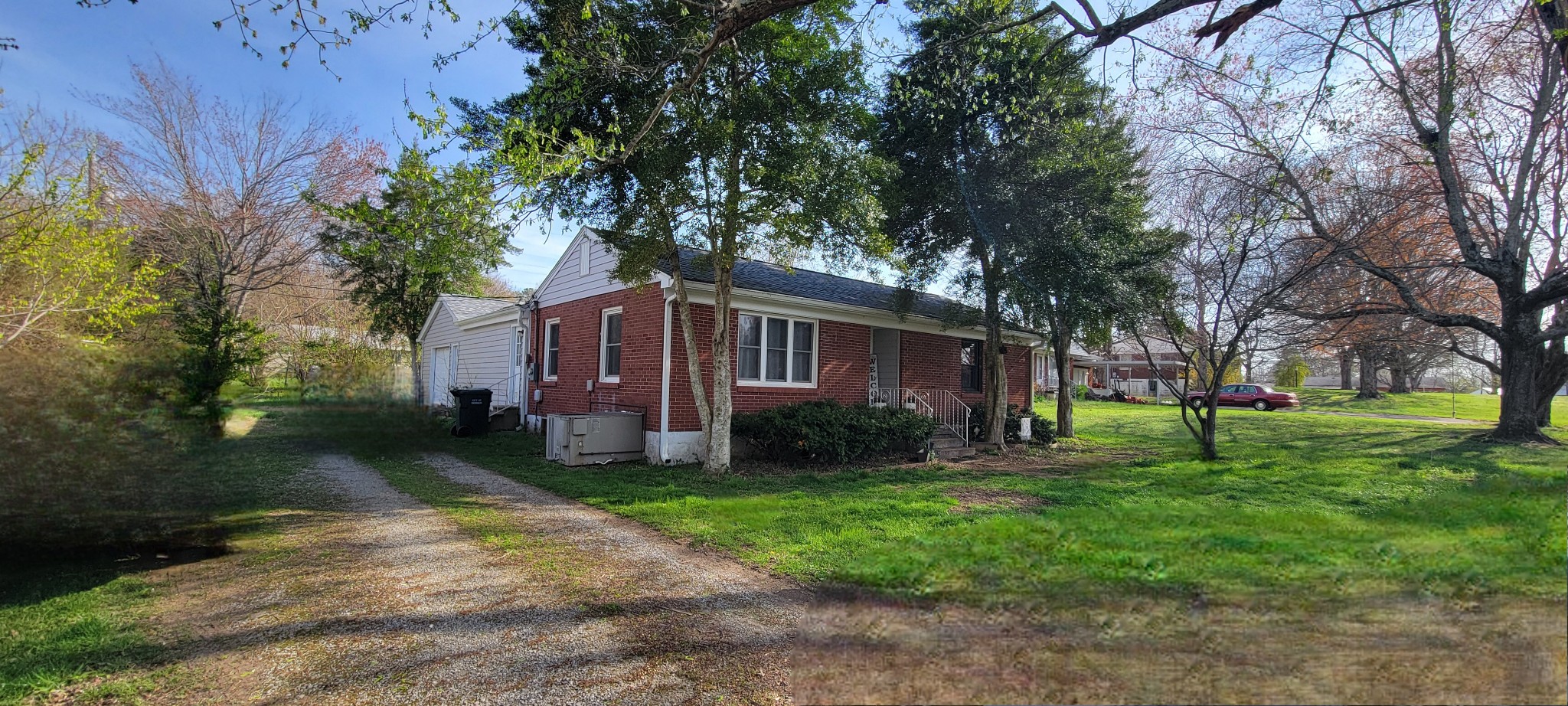 110 Old Pond Ln