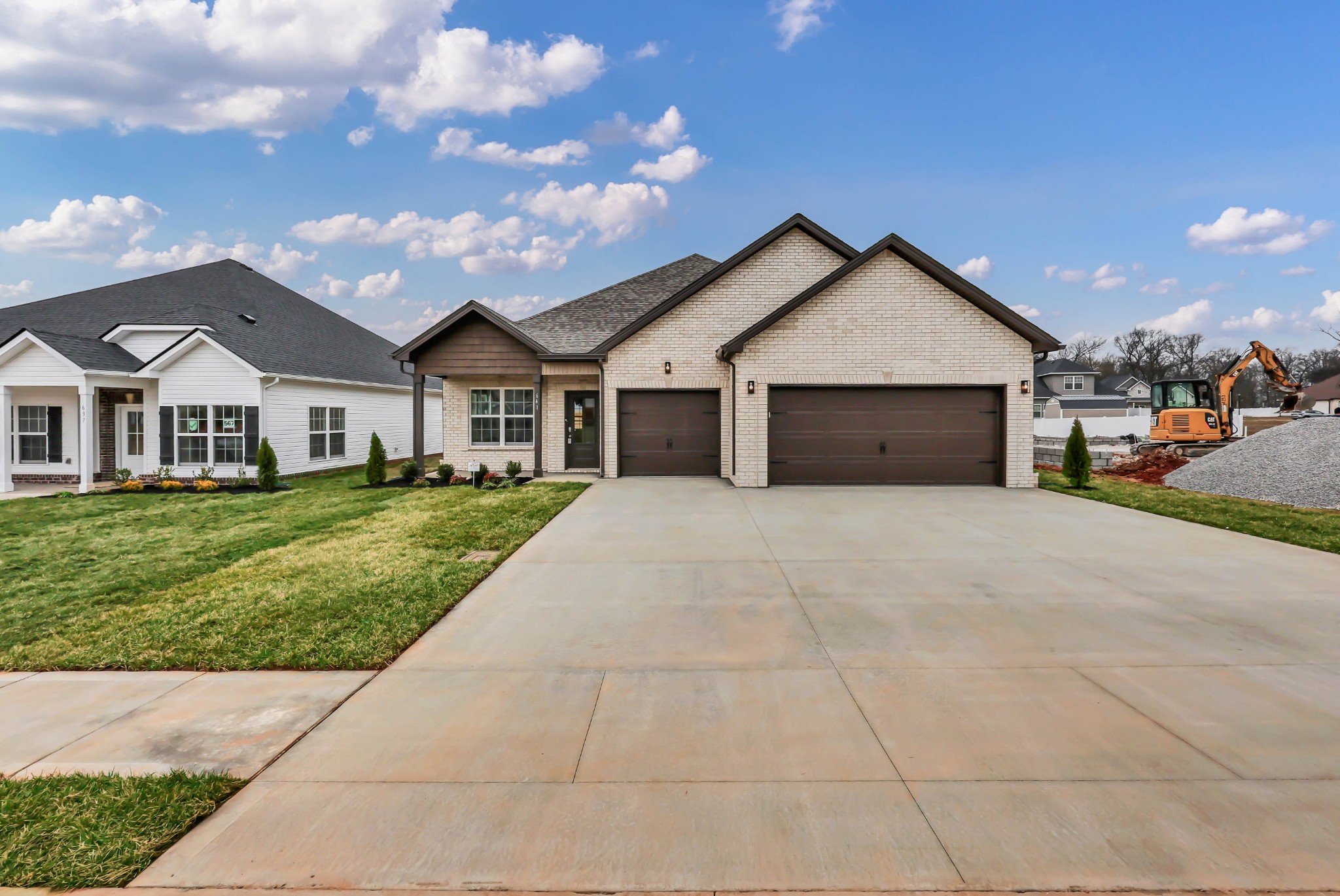 641 Woodrush Dr