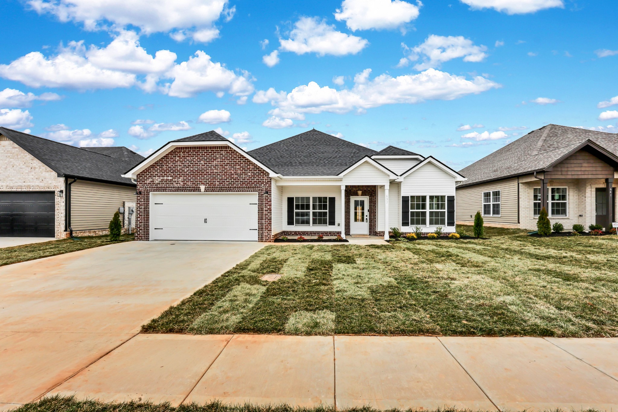 637 Woodrush Dr