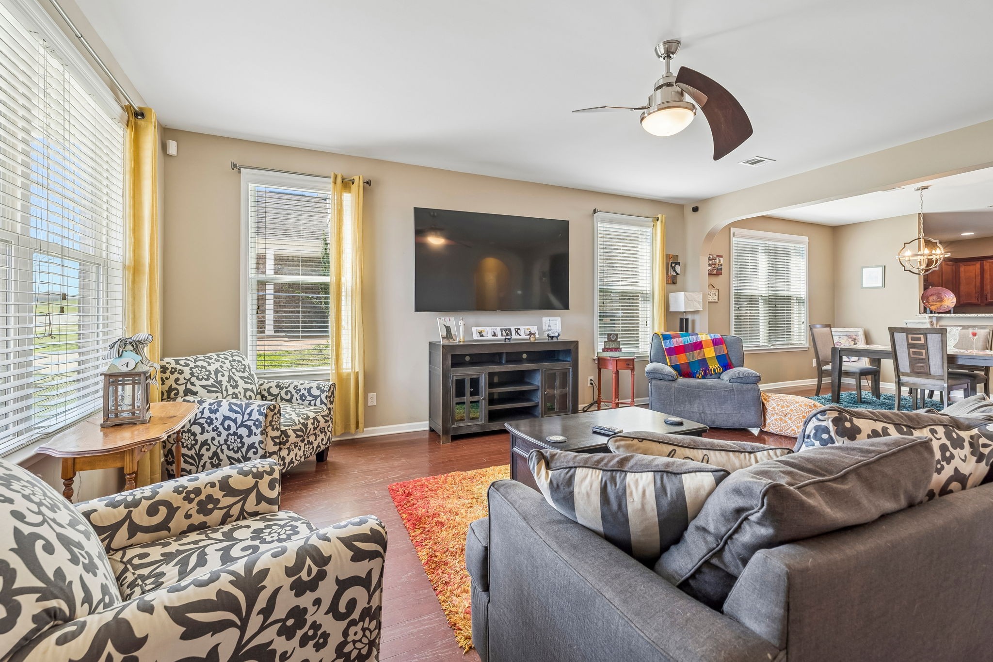 509 Larkin Ct