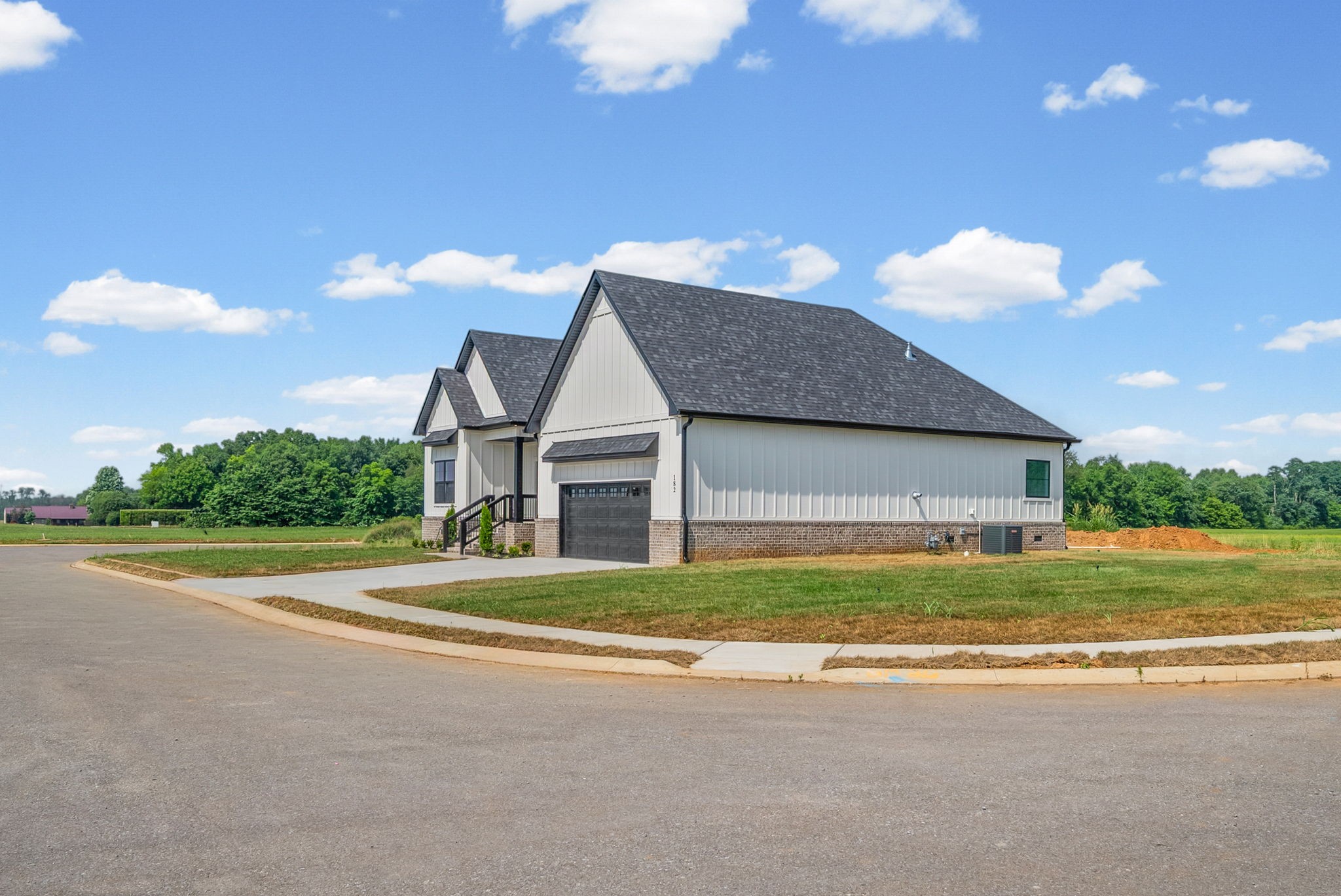 182 Harvest Moon Ct