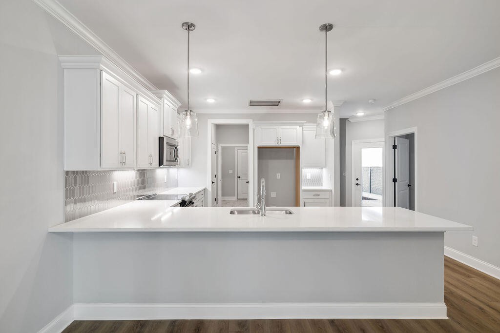 92 Founding Way