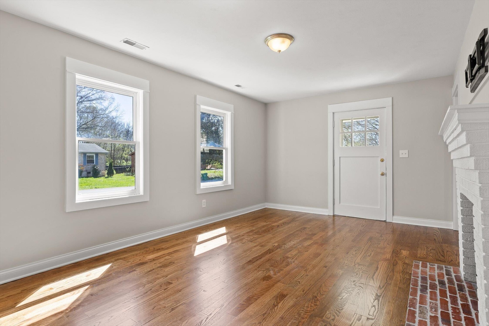 1529 Springvale Road