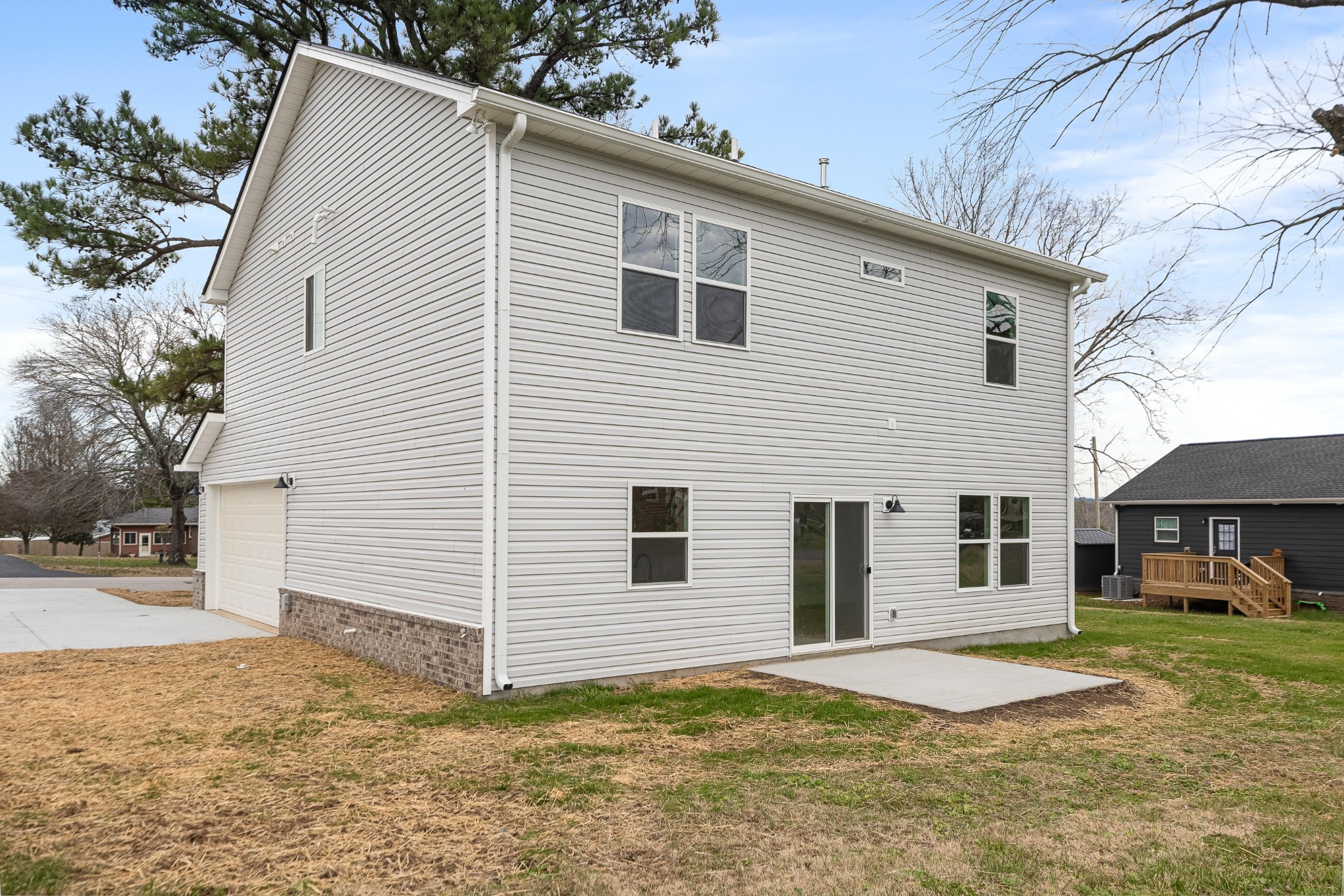 101 Hilltop Dr