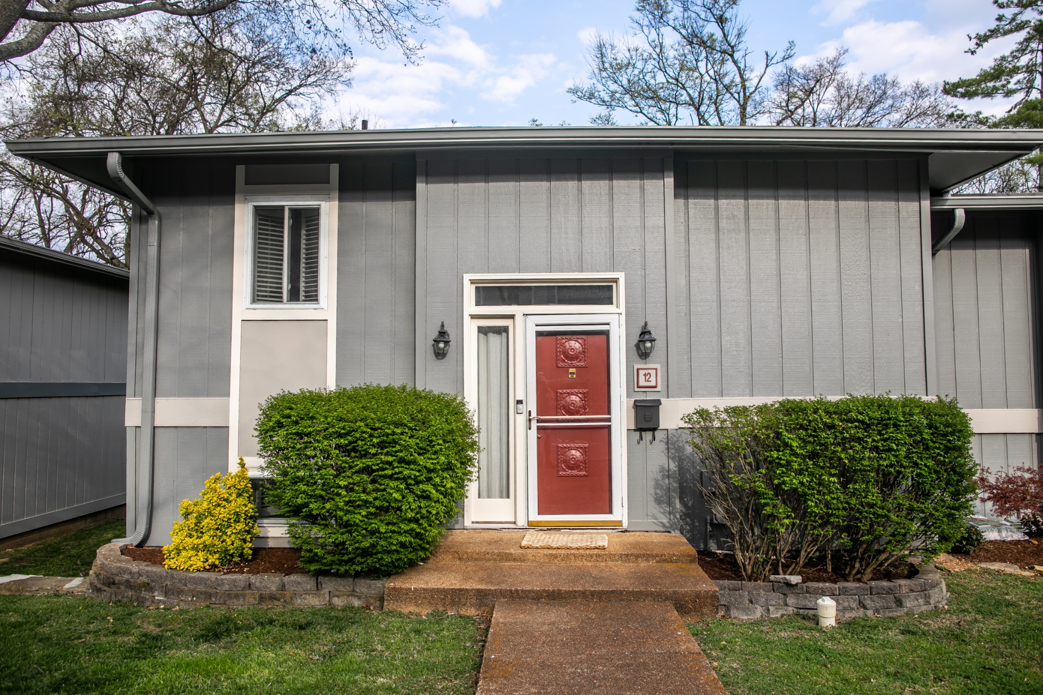21 Vaughns Gap Rd
