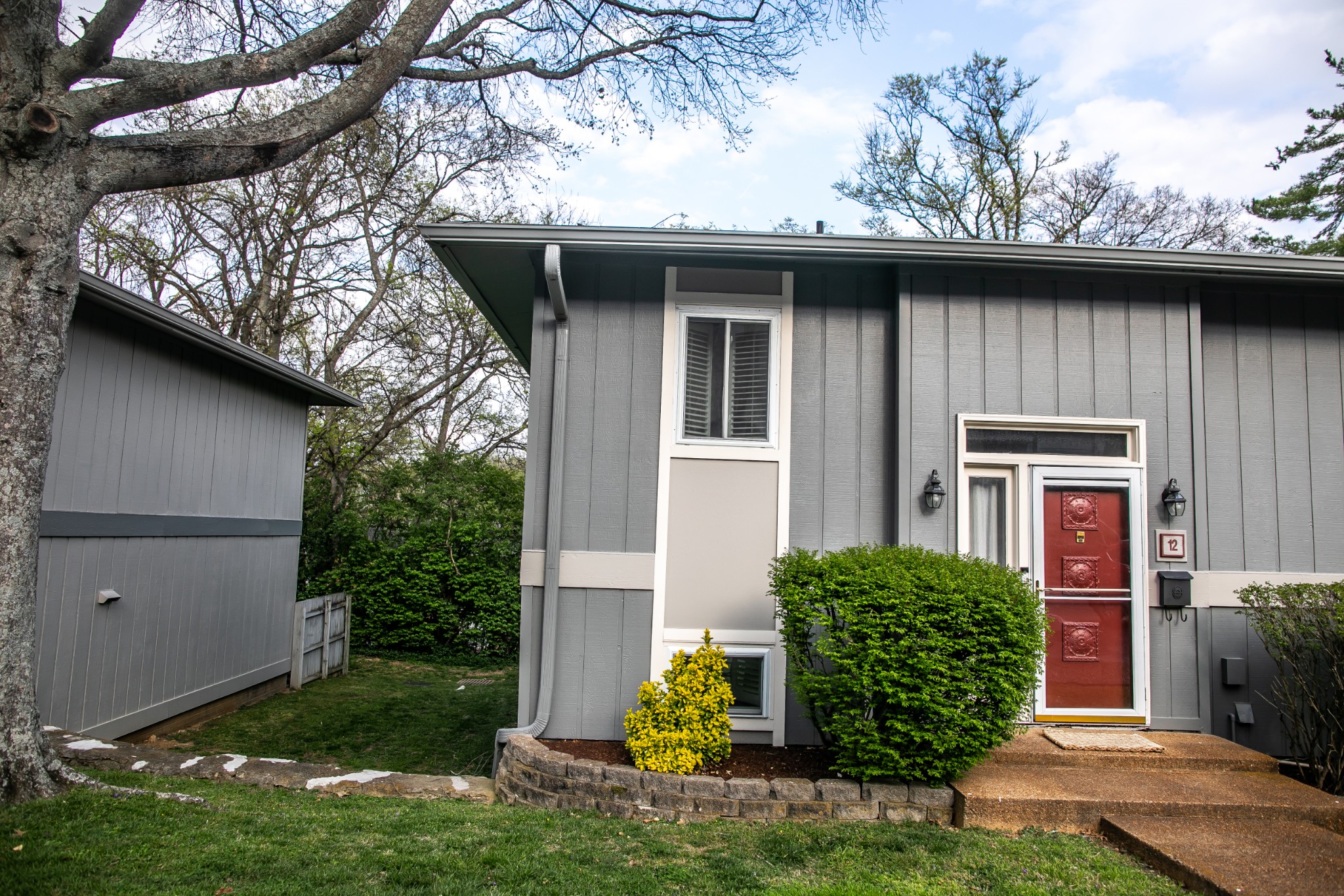 21 Vaughns Gap Rd
