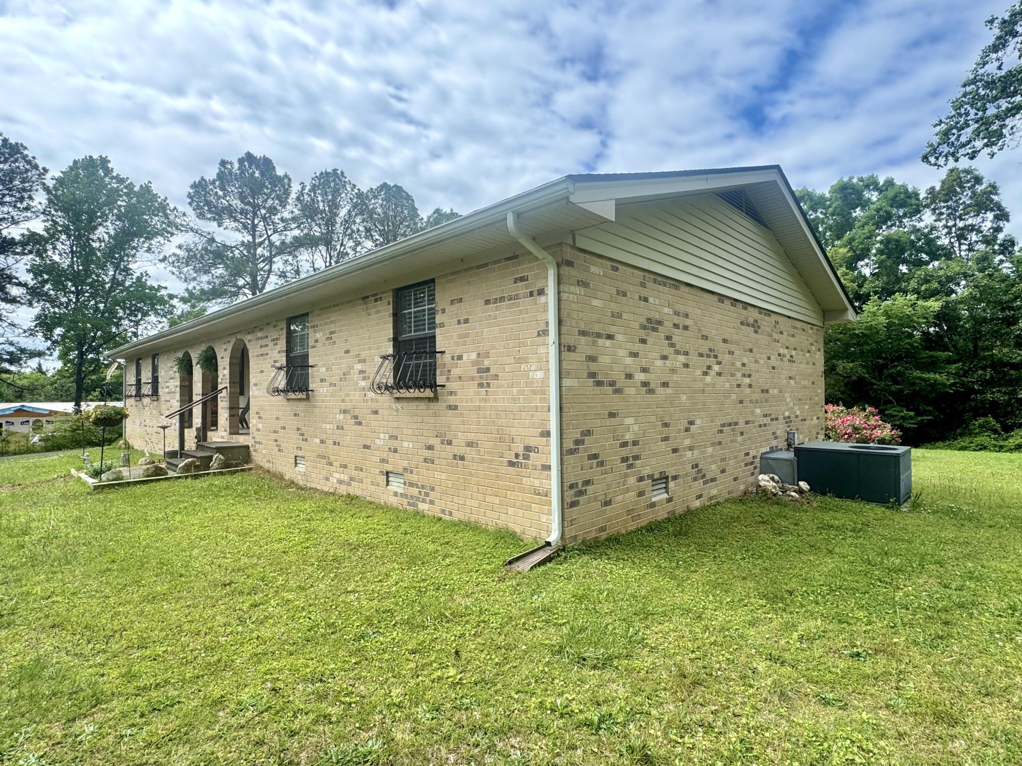 1127 Dean Corvin Lane