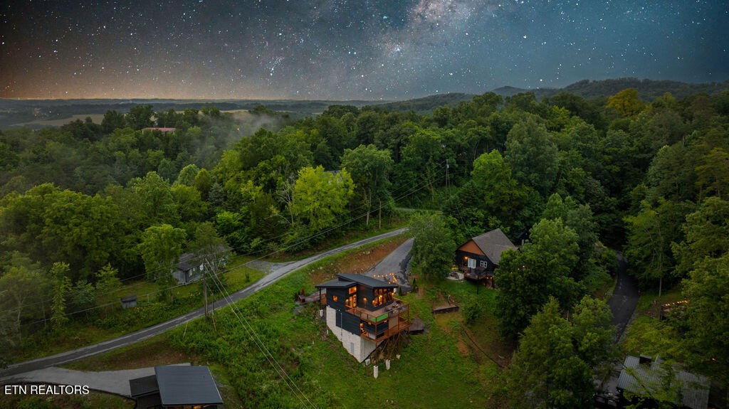 1514 Mountain Drive