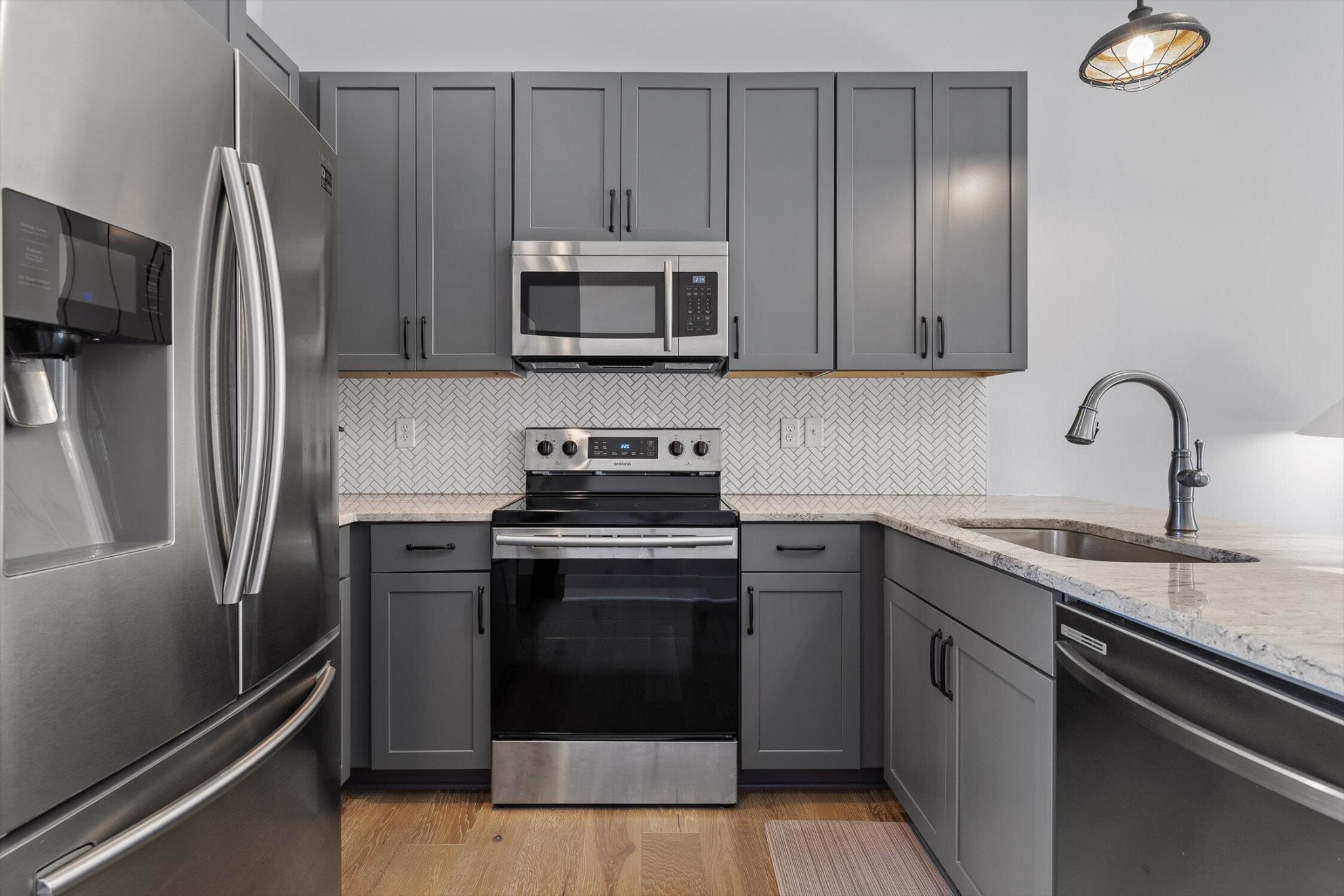 209 W 16th Street