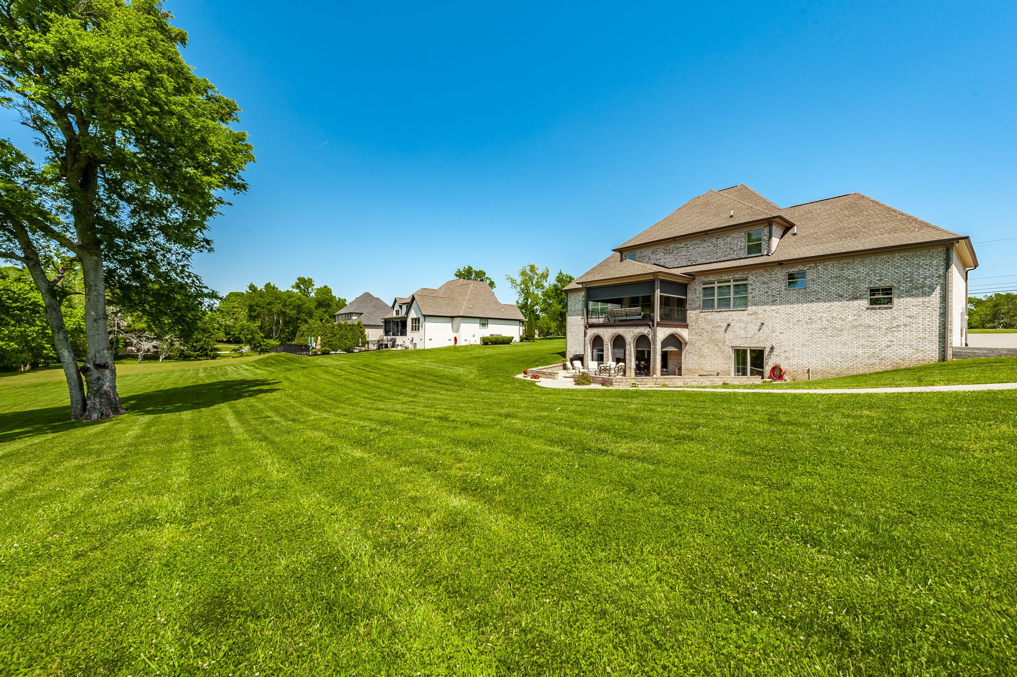 872 Douglas Bend Rd