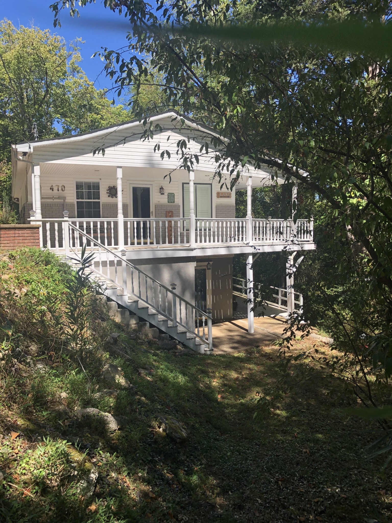470 Askin Ln