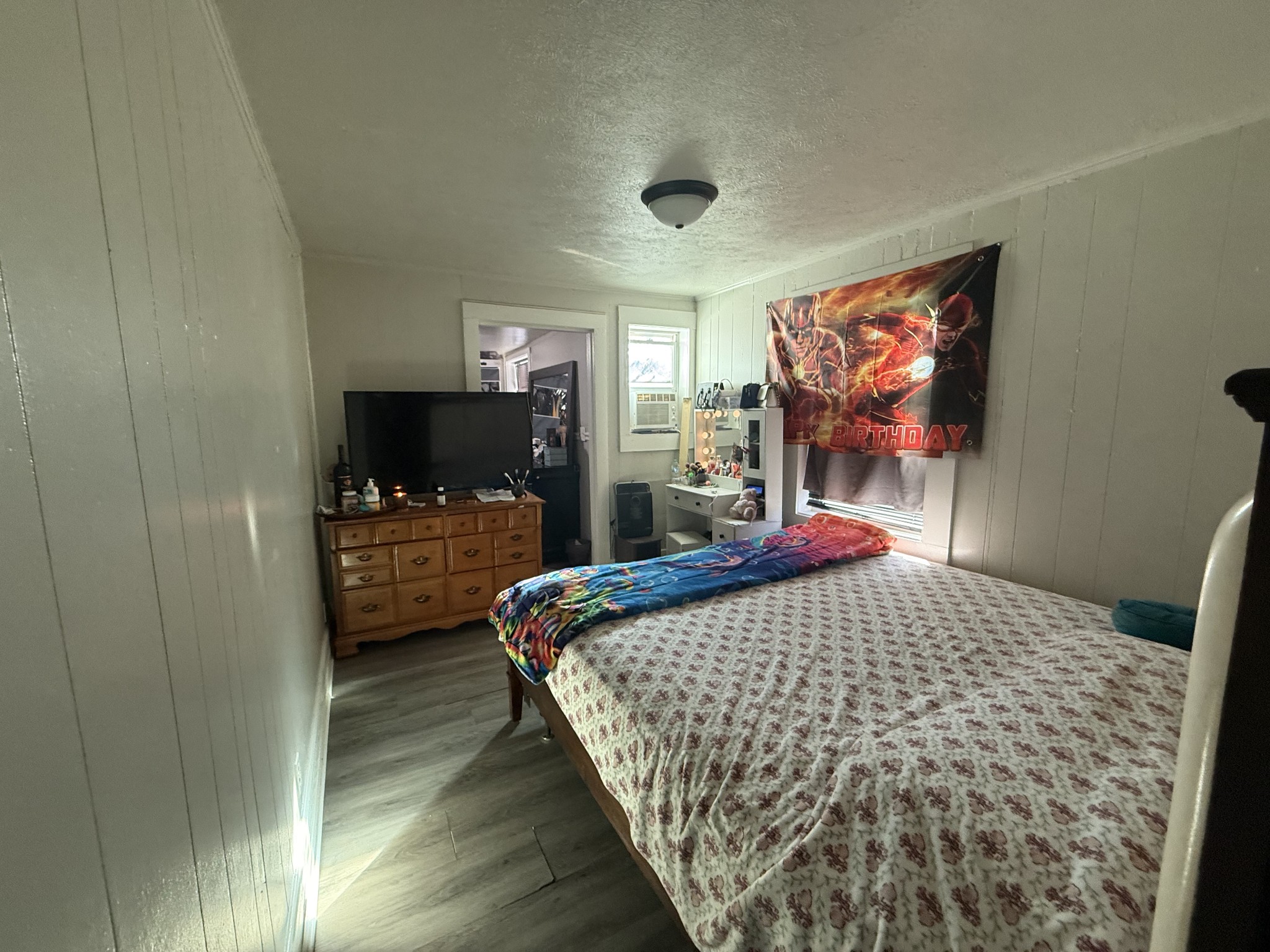 244 E Cedar St