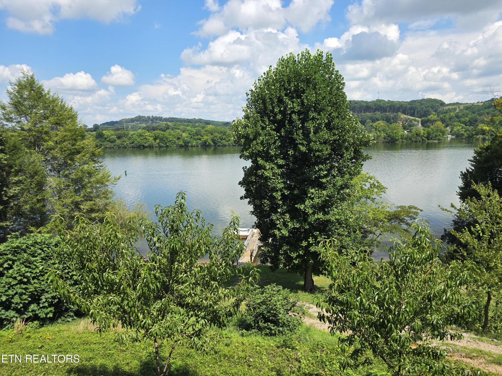 269 Lakeshore Vista Drive