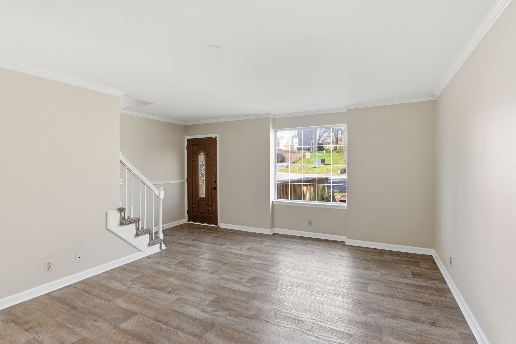 413 Oak Forge Dr