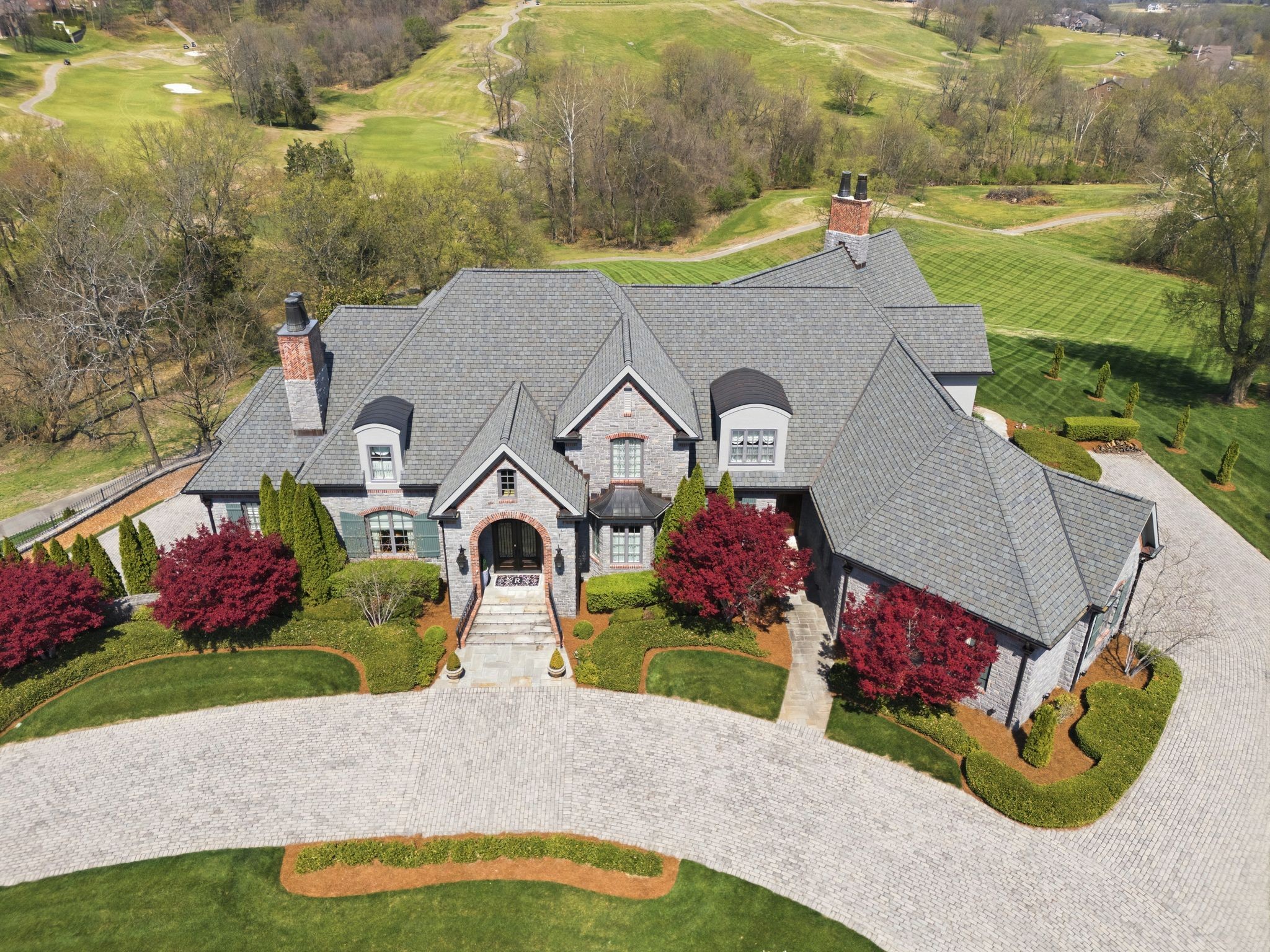 517 Ridgecrest Ln