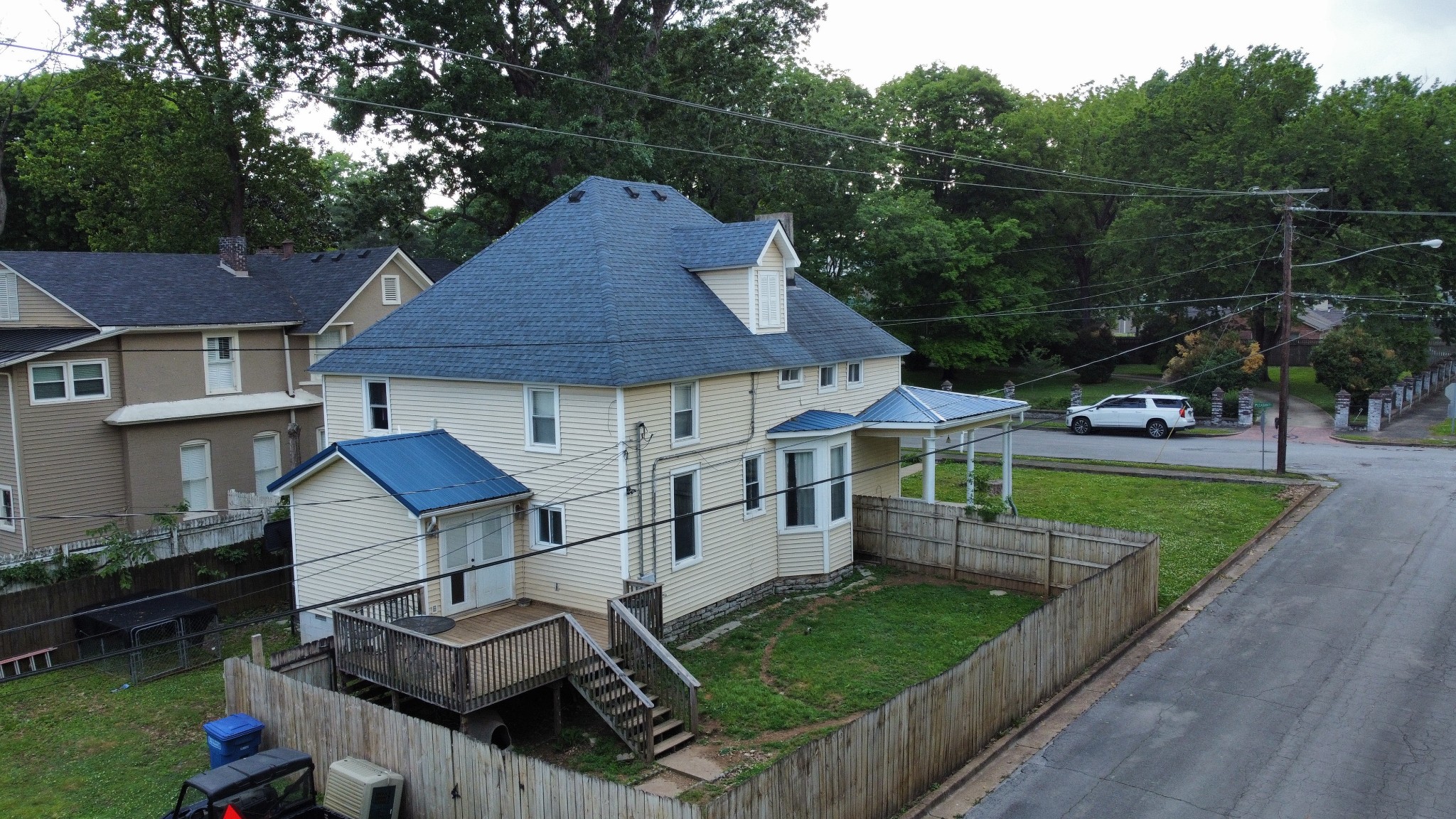 201 Pleasant St
