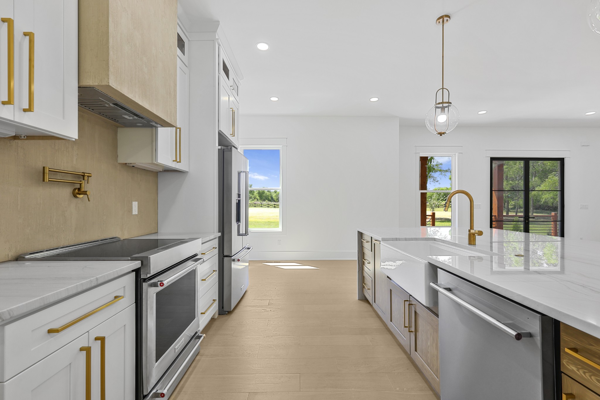 3521 Hobson Pike
