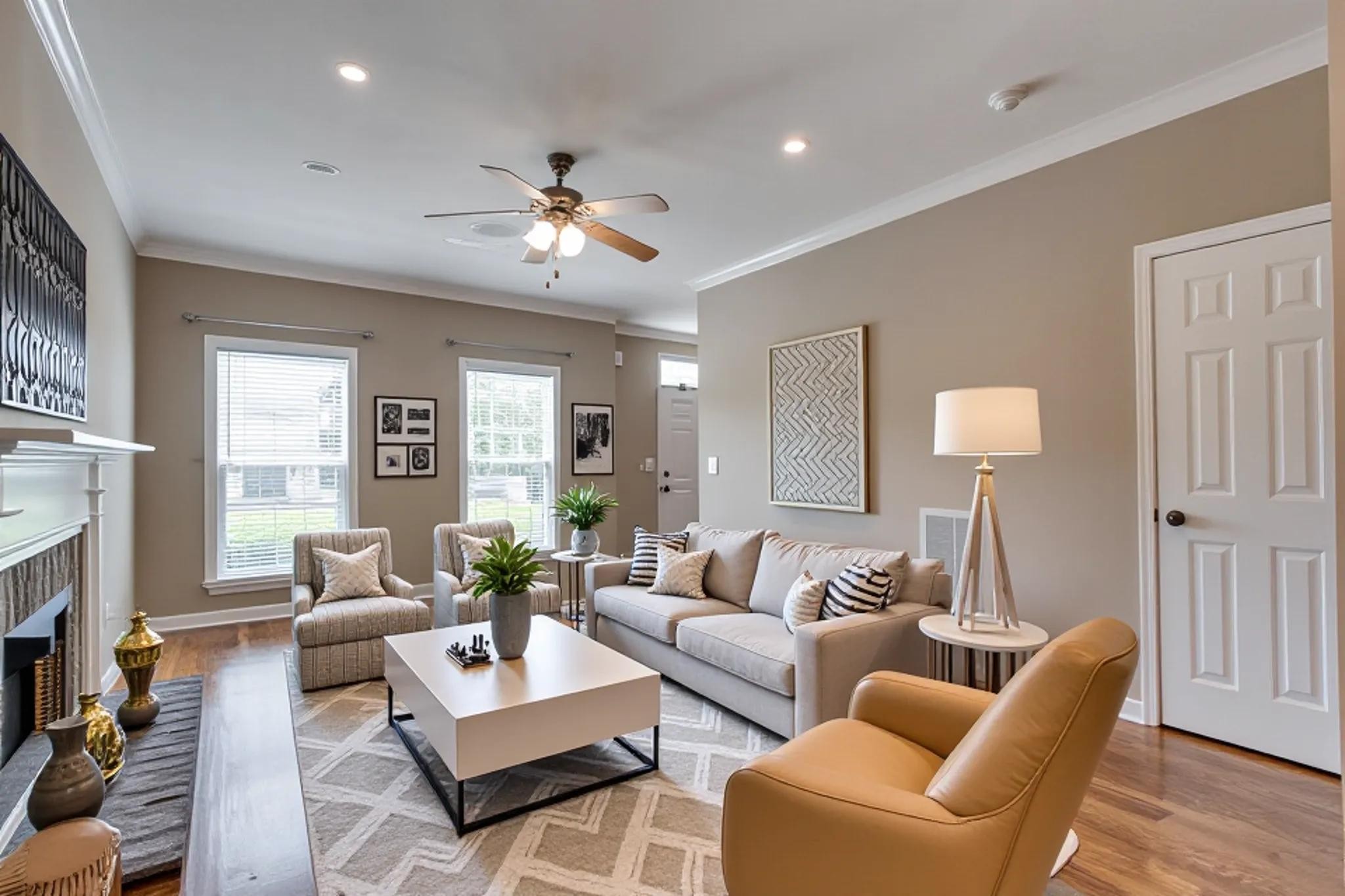 3041 Newport Valley Circle