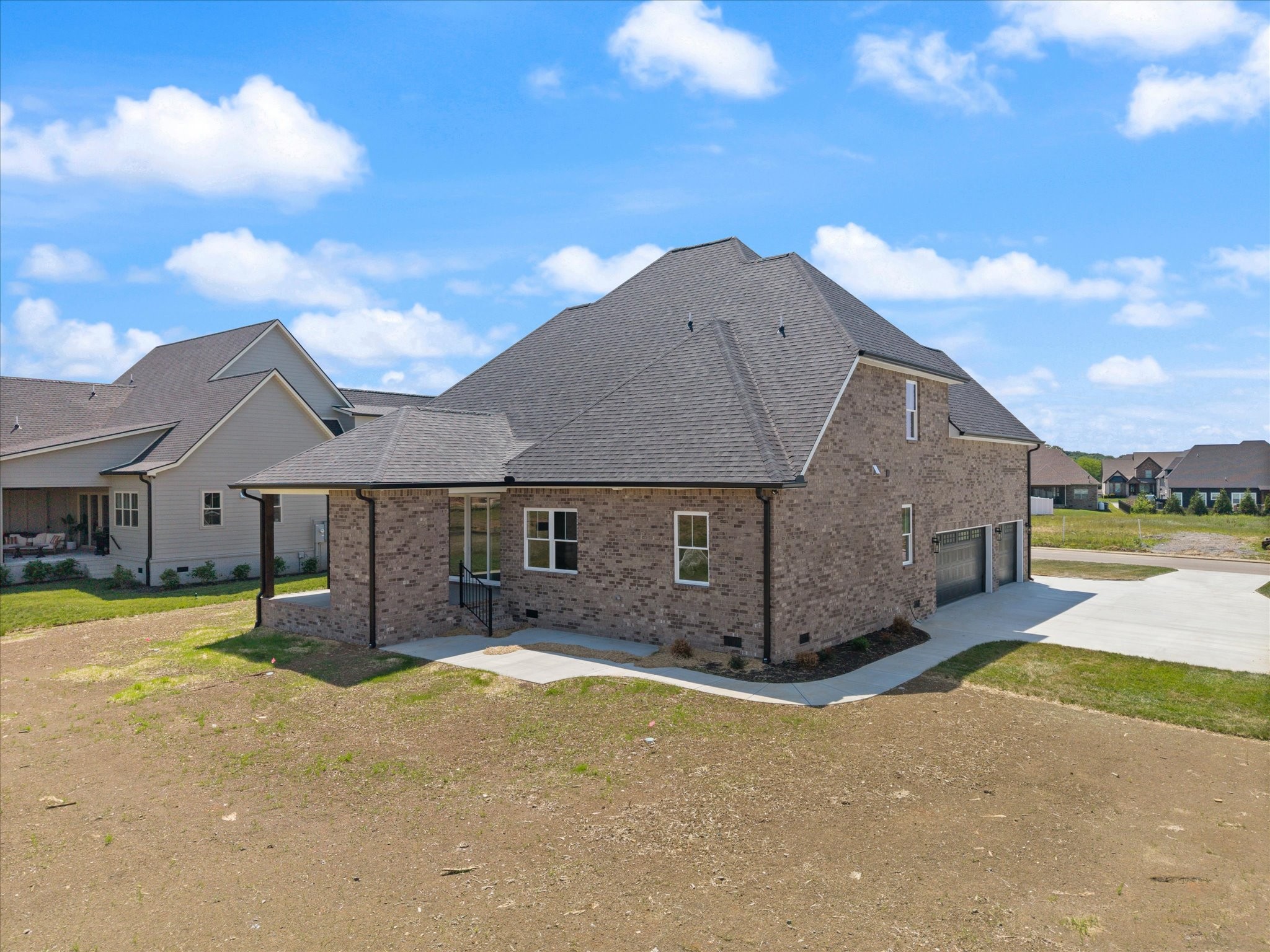 2817 Canfield Dr