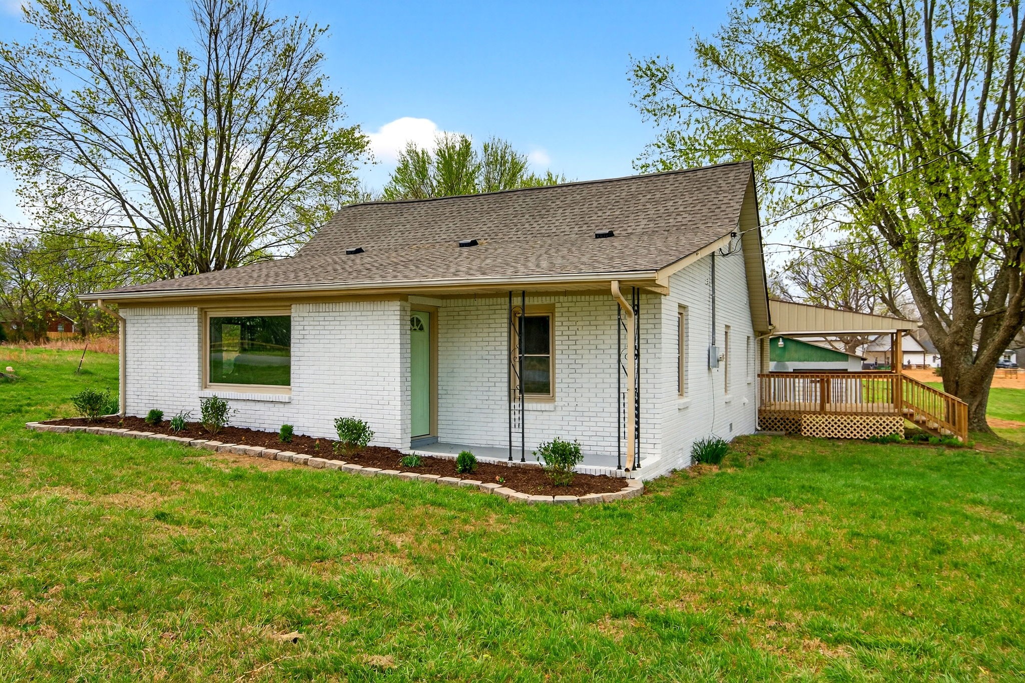 946 Clearview Rd