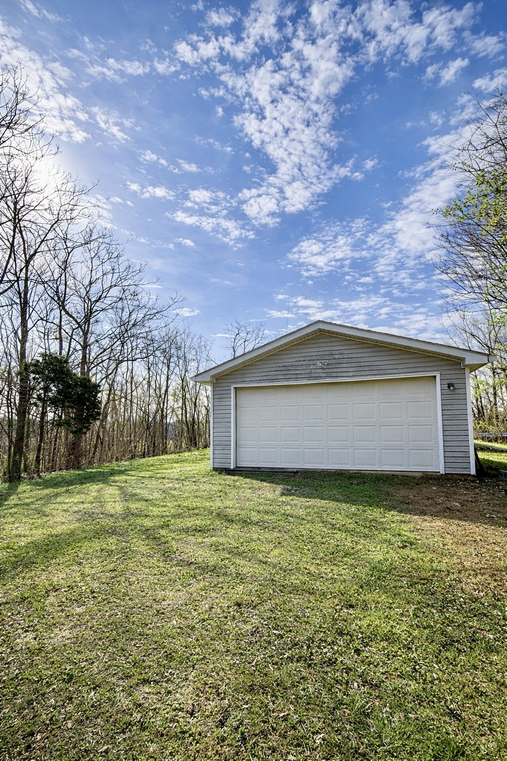 950 Sewell Branch Rd