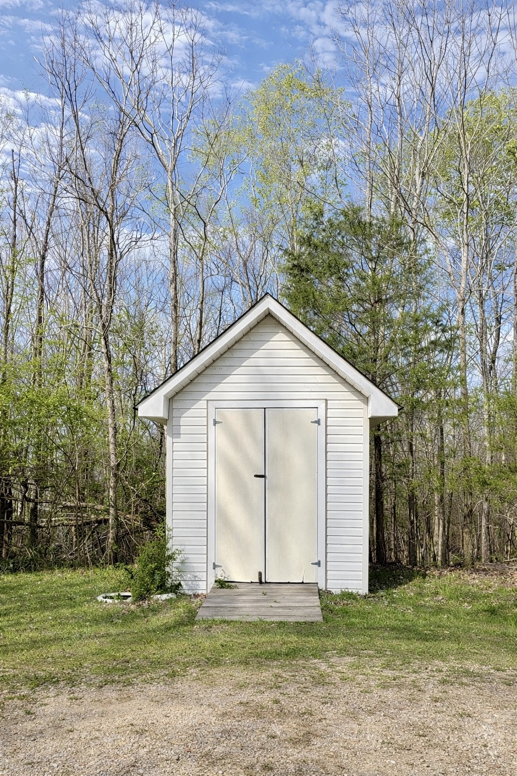 950 Sewell Branch Rd