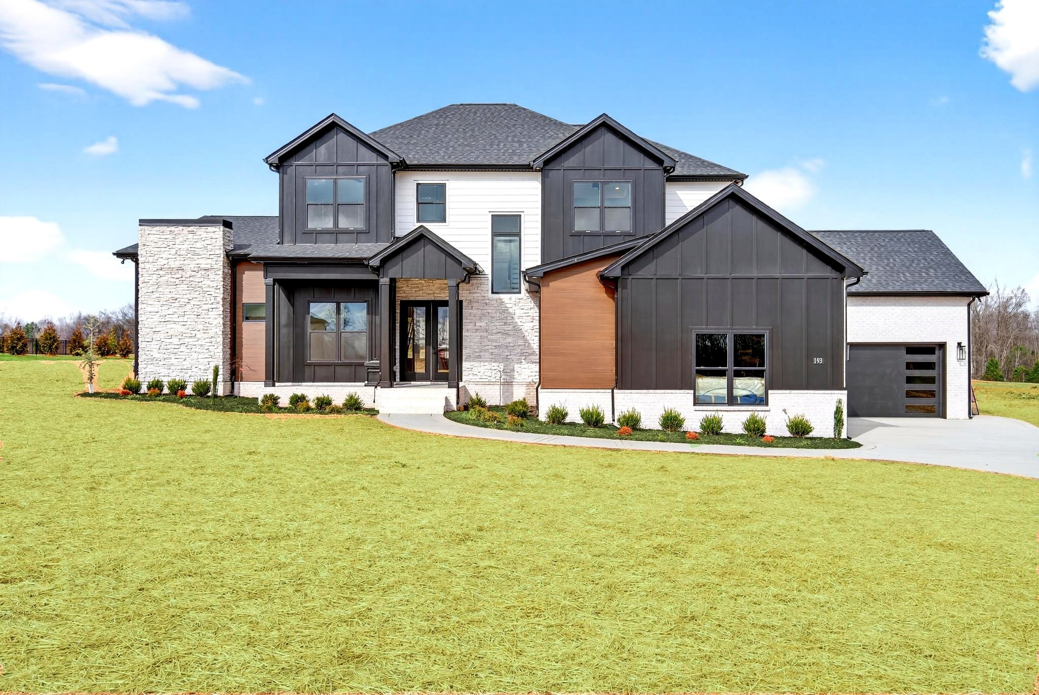 4 Pace Rd
