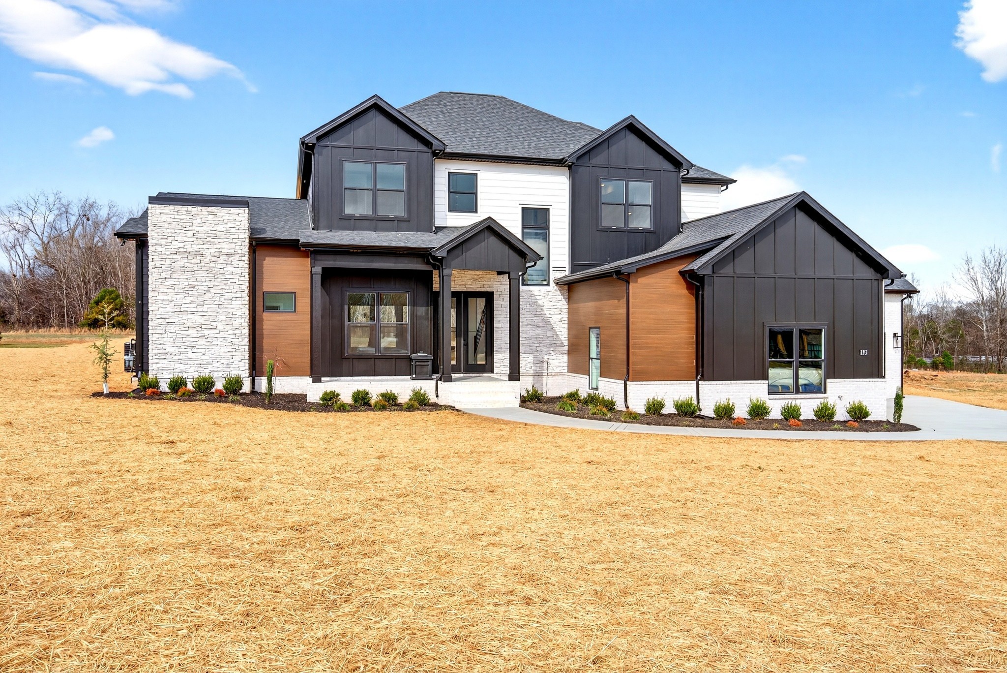 4 Pace Rd