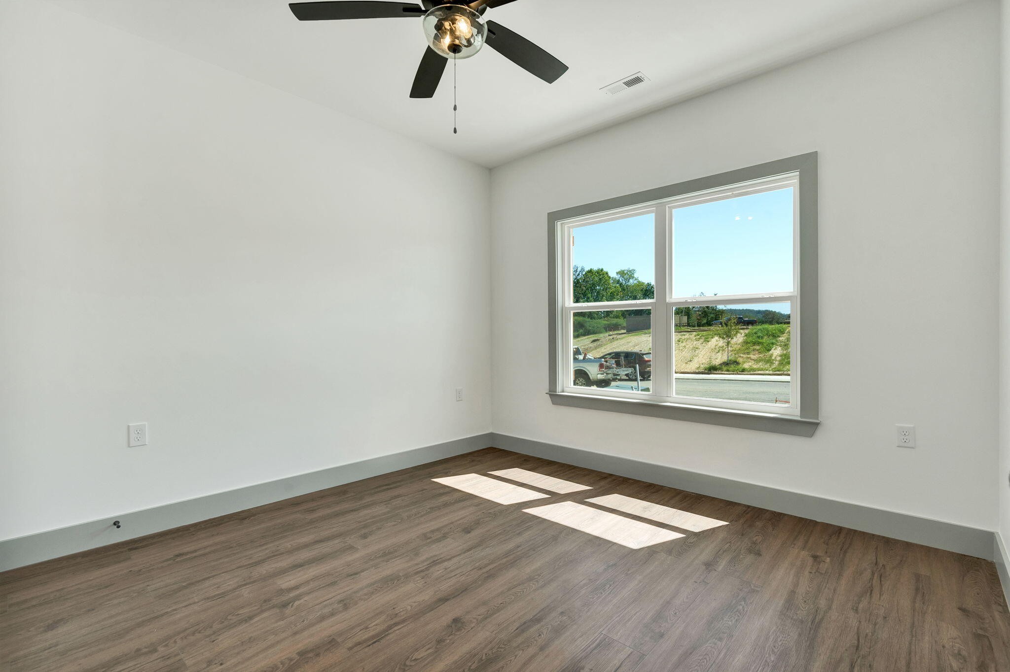 3036 Three Creeks Drive, NW